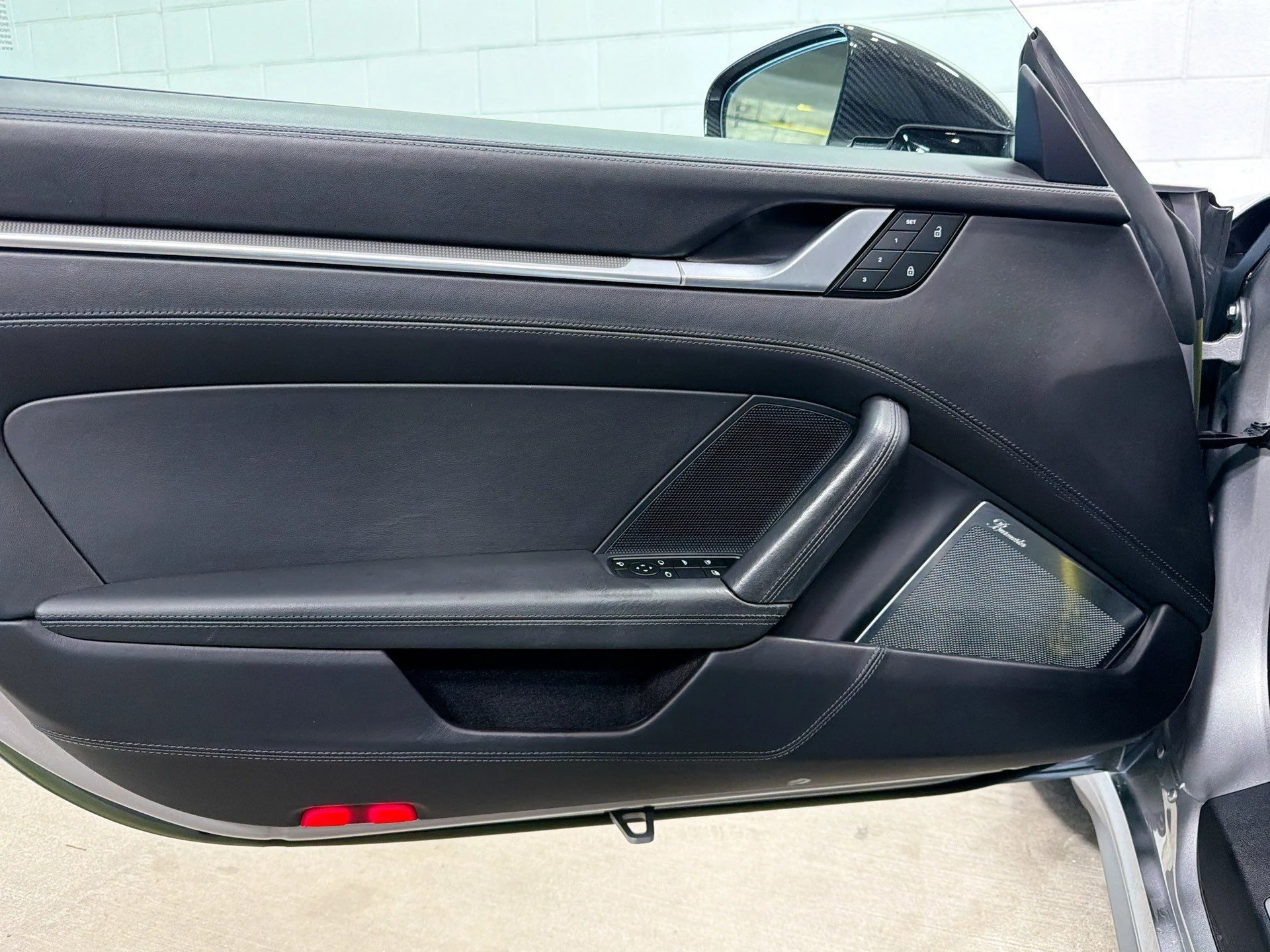 mph019_2190112320_470d181349c7a015f6cb5bbd86dcce9d_d7b467ae89