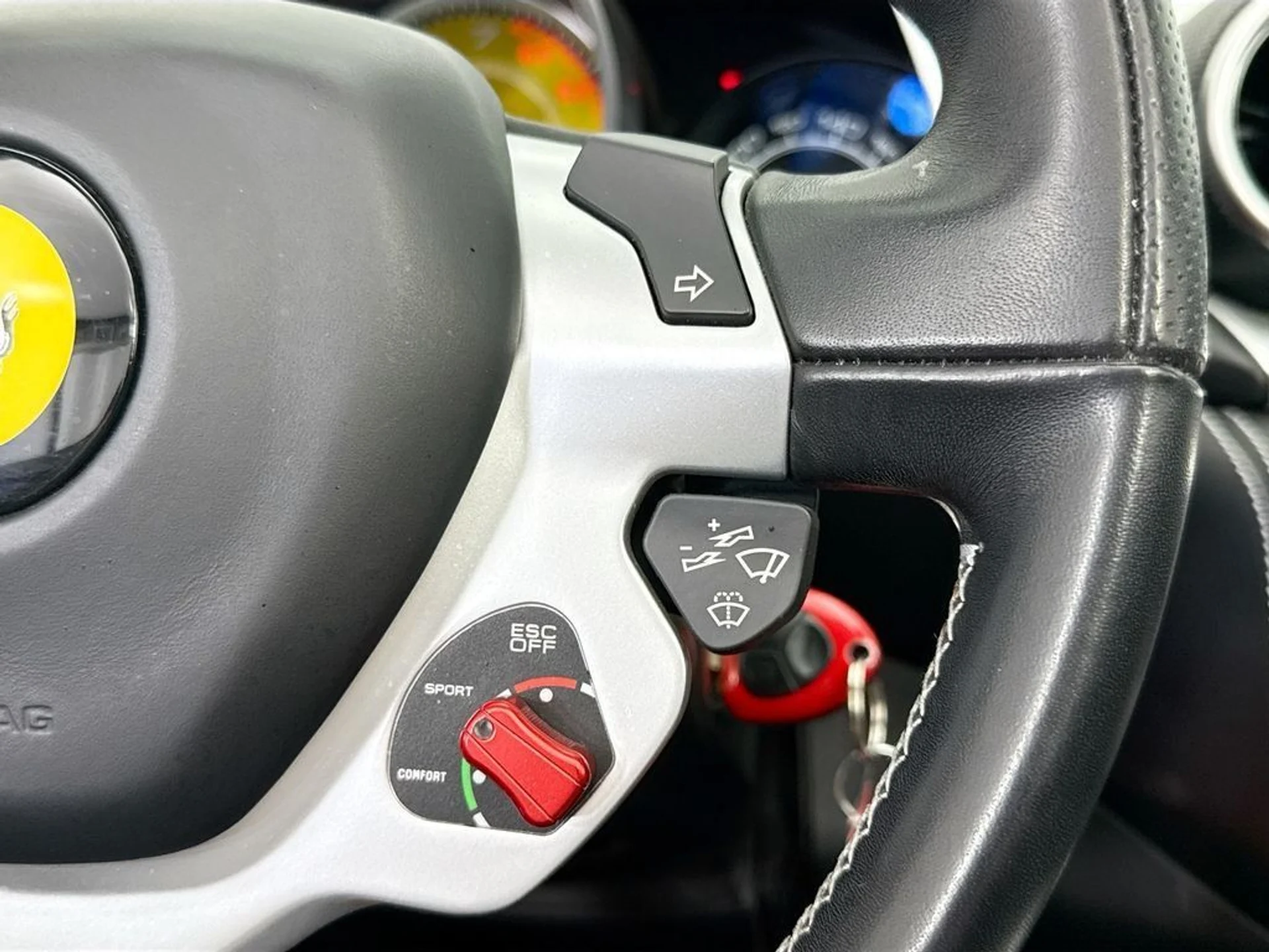 mph019_2194201738_used_2015_ferrari_california_t2drconvertible_8119_23024699_20_1024_5d23af5708