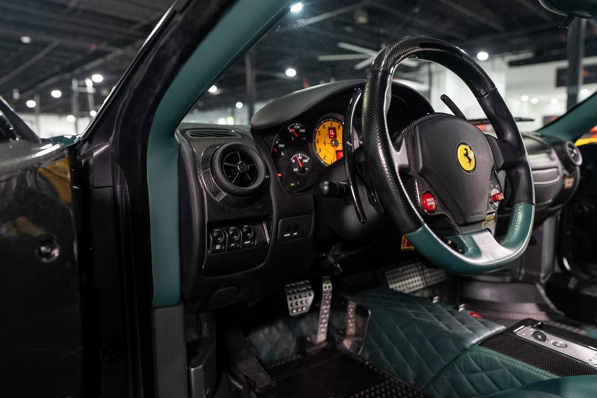 mph019_219637563_05101046d3ddfceaedf2eb7d7aaa2e65_4039f69e61