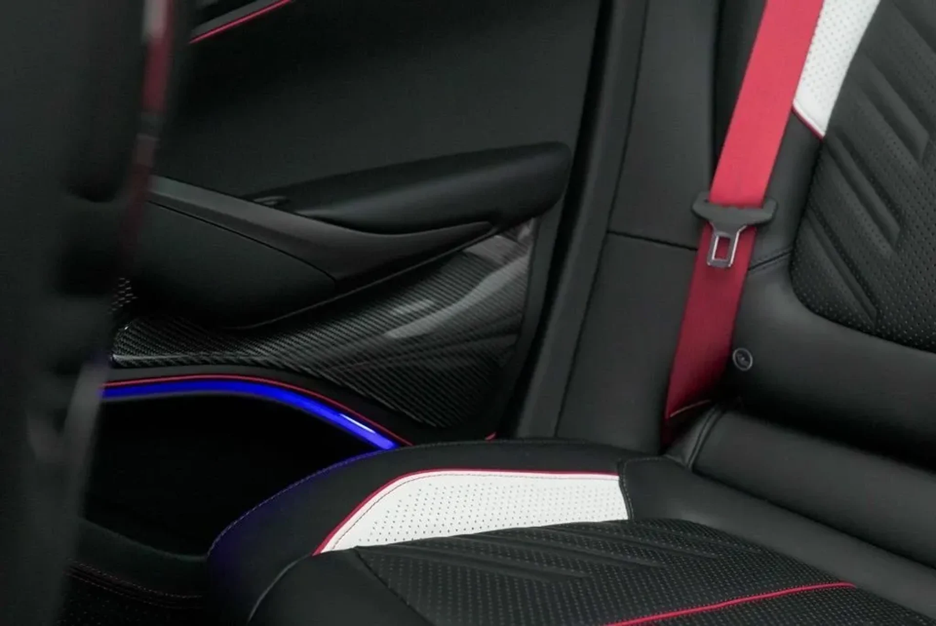 mph019_2199135175_uxg2fy50ejkddguzf7wipldcau7j_353f11d70c