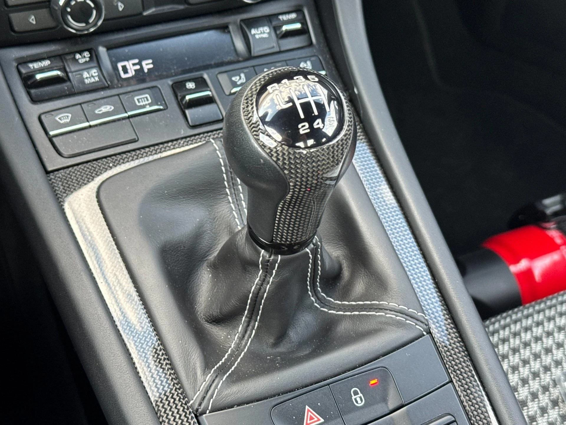 mph019_2202783242_Used_2016_Porsche_911_R_1769181325_ad4bcb6042