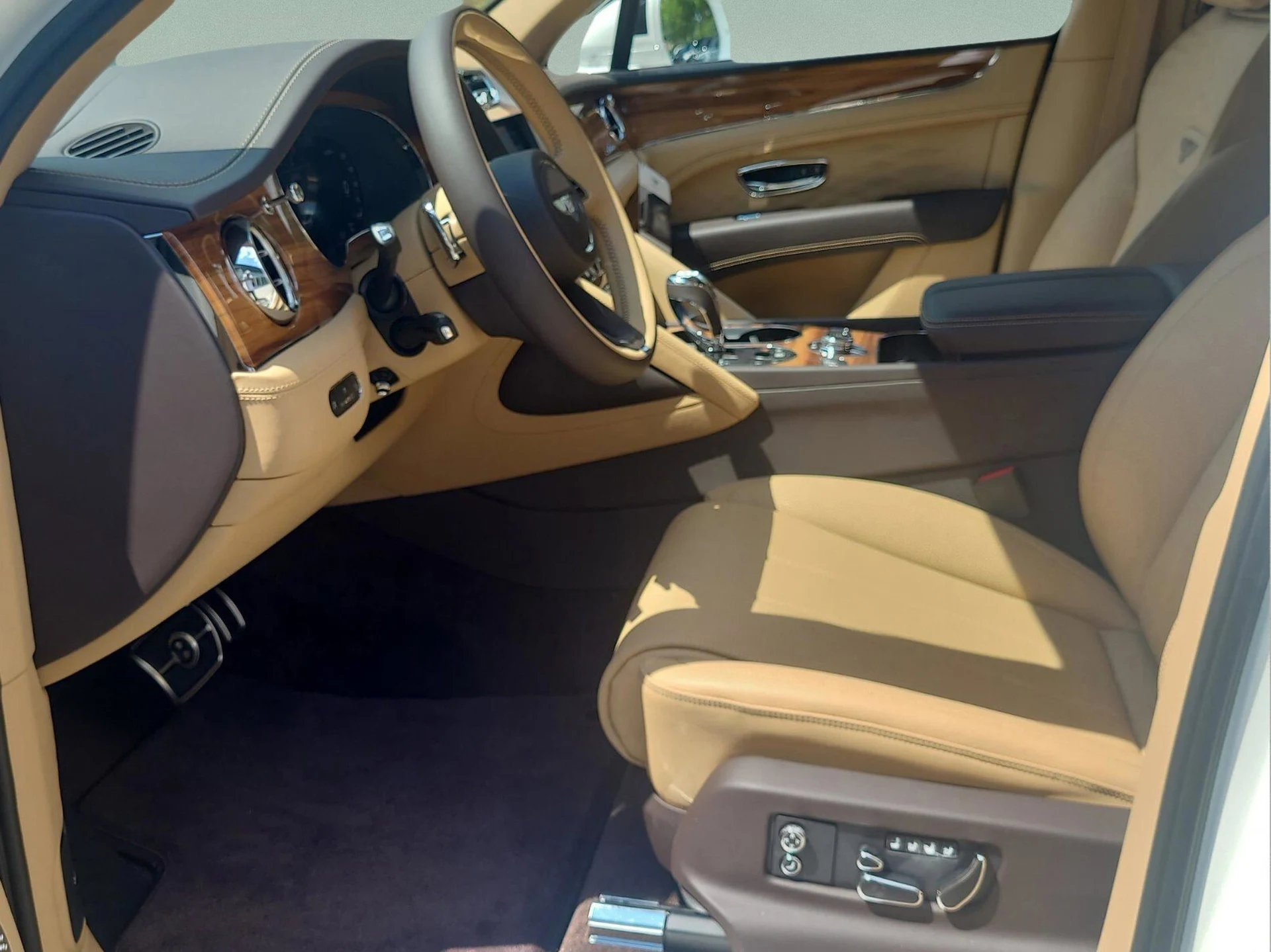 mph019_2207503969_518d0543a376dd7bd380d406410f75a3x_90a73a577a