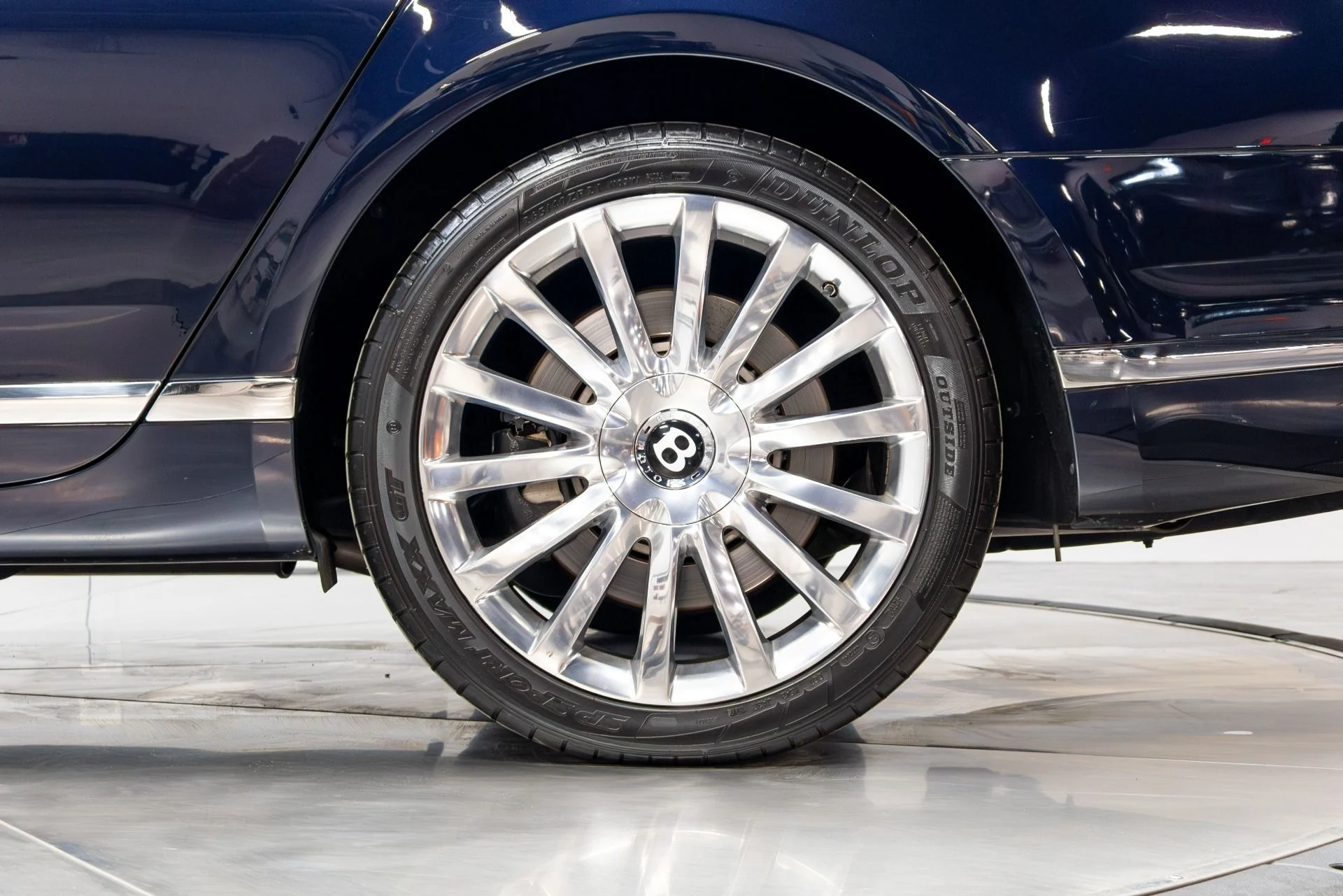 mph019_2208728358_Used_2017_Bentley_Mulsanne_1775514187_9b23d39fbb