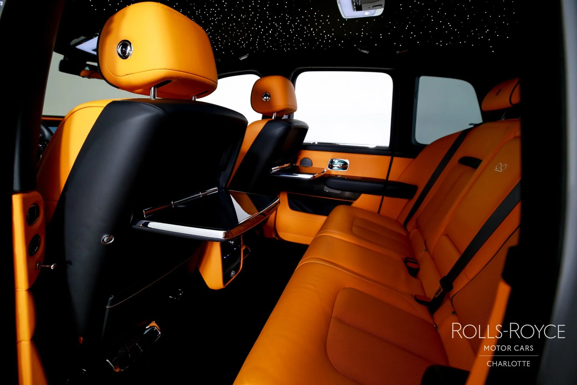 mph019_2215125639_Used_2024_Rolls_Royce_Black_Badge_Cullinan_1765396280_9d4b8d438f