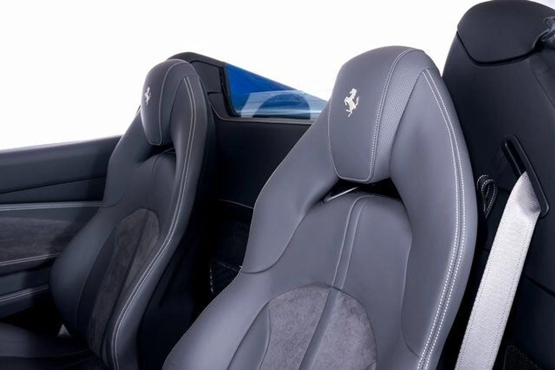 mph019_2229674863_4e9615fdf82f364af90ecf35b5f44db4x_6fa0da5ace