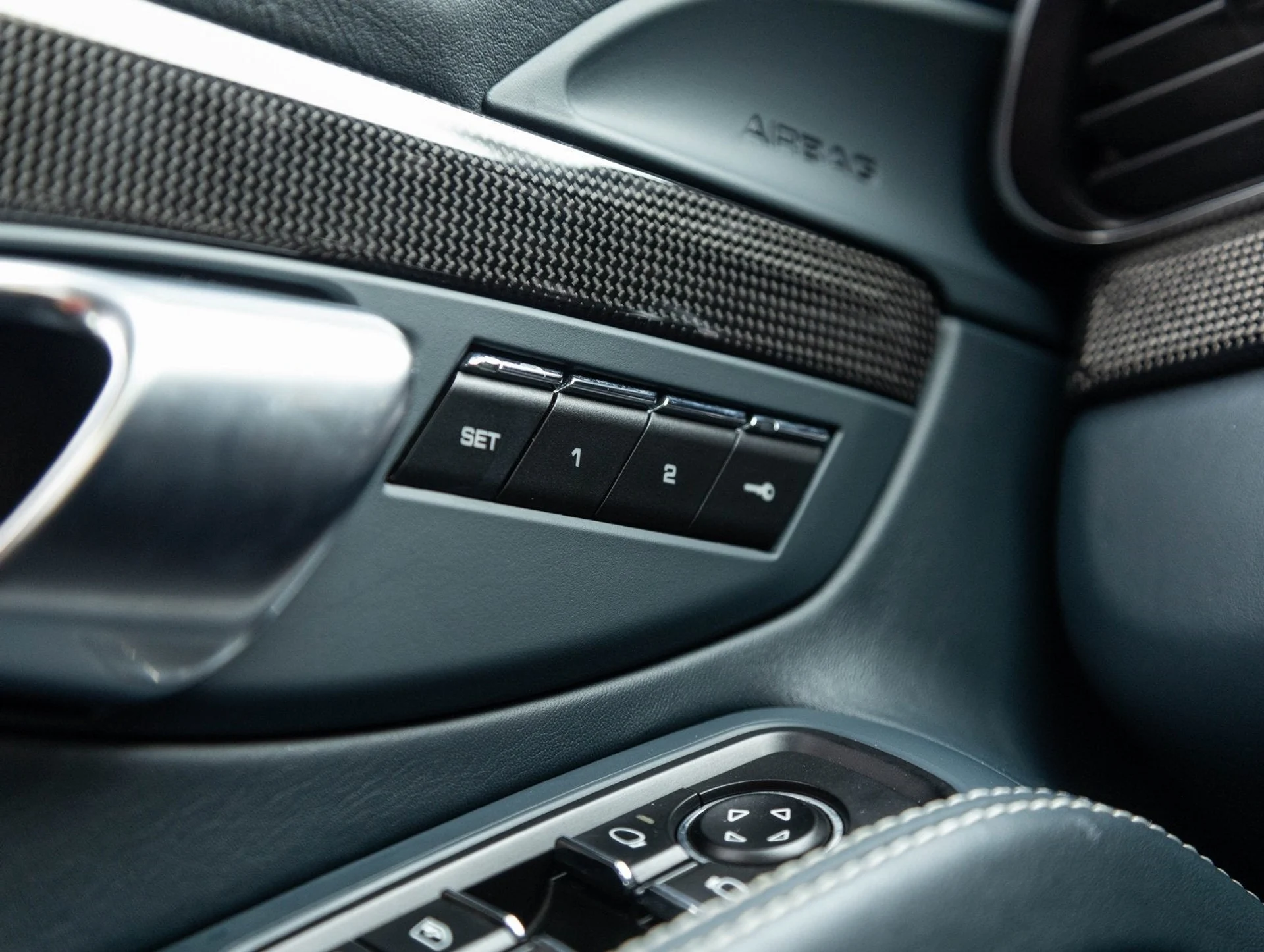 mph019_2230021982_20_998a25f547