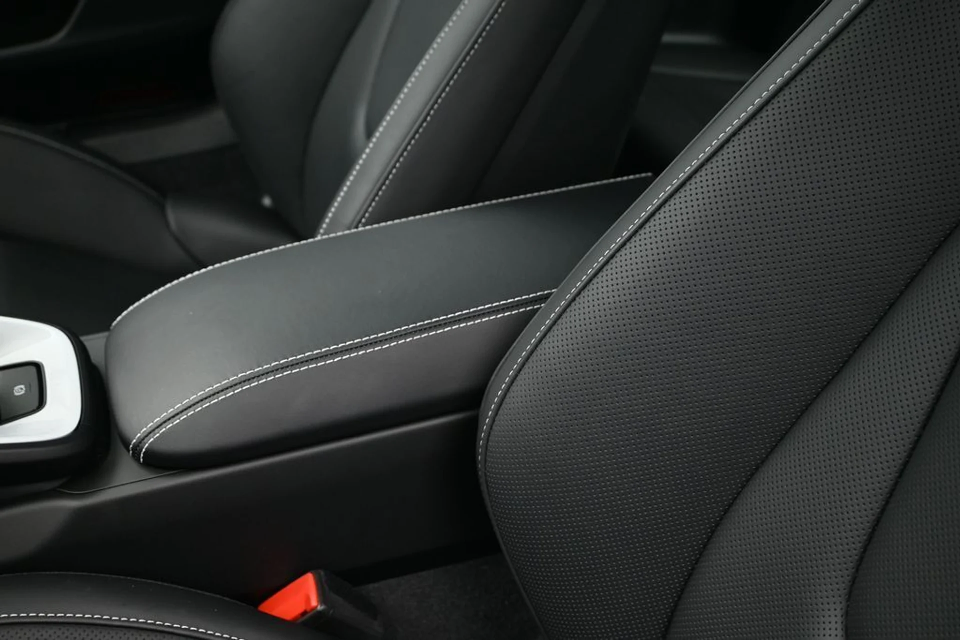 mph019_2230530770_3d3ab799a52c6aa028d0a7bcc91a196cx_7ff67370f7