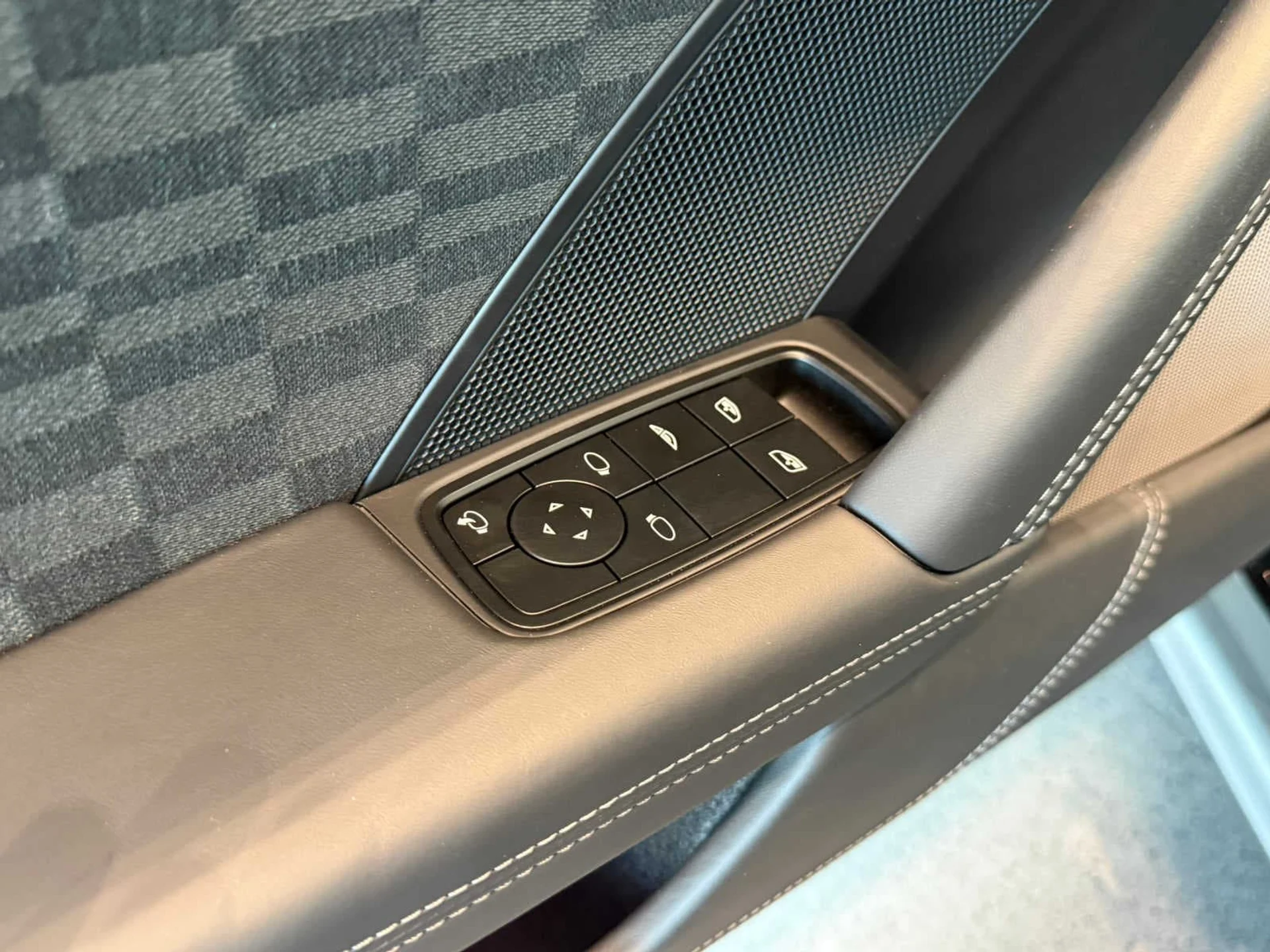 mph019_2244026623_8ded466d4a19ff98aa0ad3aae0aaa9dex_5c1c41b74f