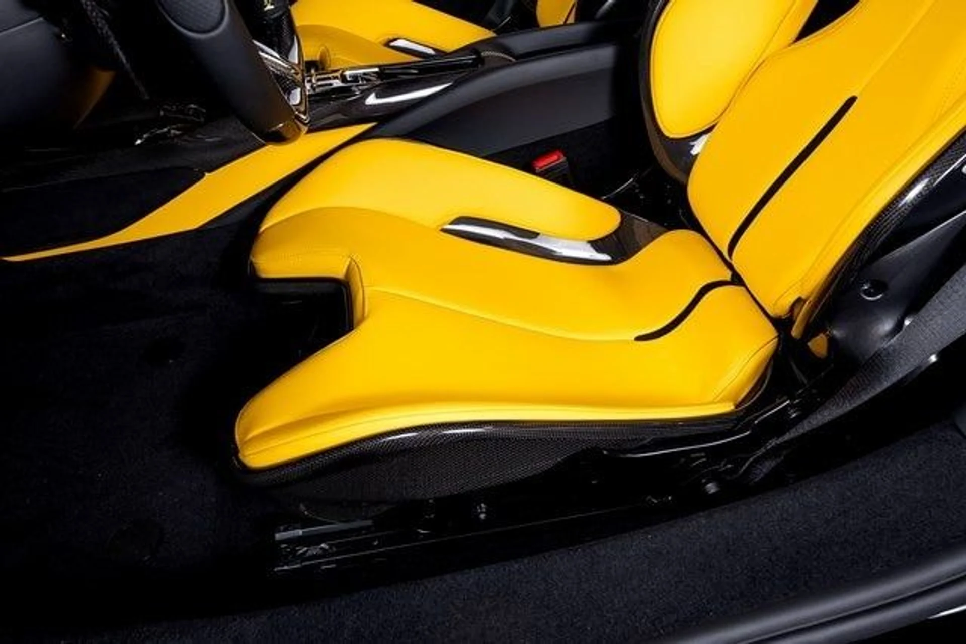 mph019_2251650636_39f341f072bb4a67215a2fe9bdd26d35x_70bd7fca1d