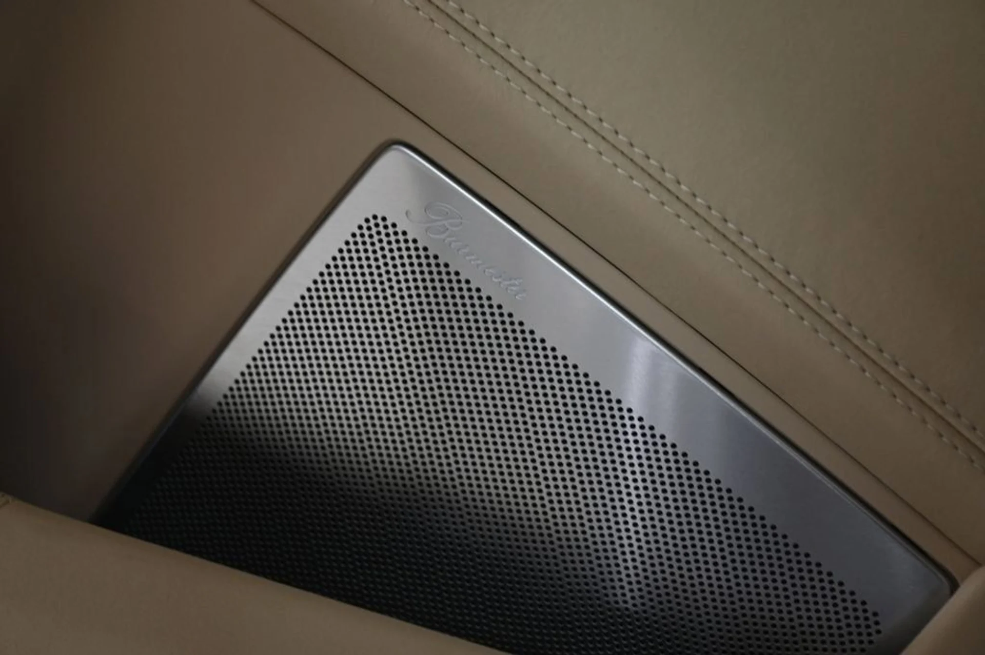 mph019_2264257691_b884e6a4d6da4b228782af8ecf30546a_316ffbf535