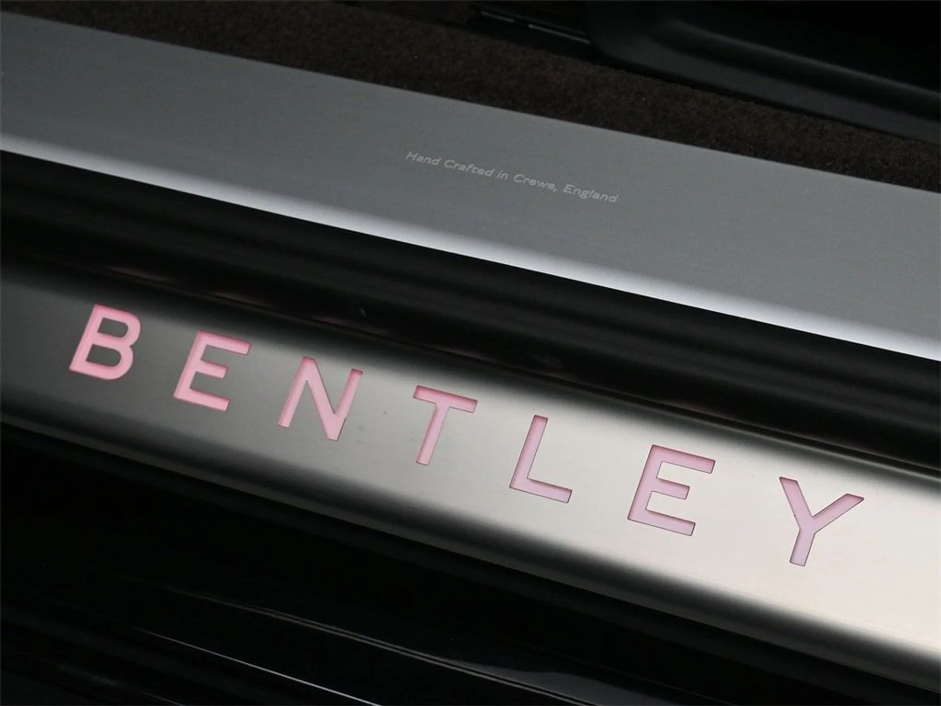 mph019_2269784862_5aed8d1fec0c0d2fe1153b0c49f879e2x_73228a42b2