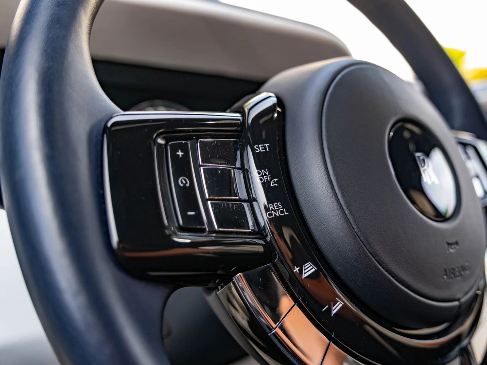 mph019_227469289_1b1a8e43706809d00a07c7fe514d4758x_1c82ad1b67