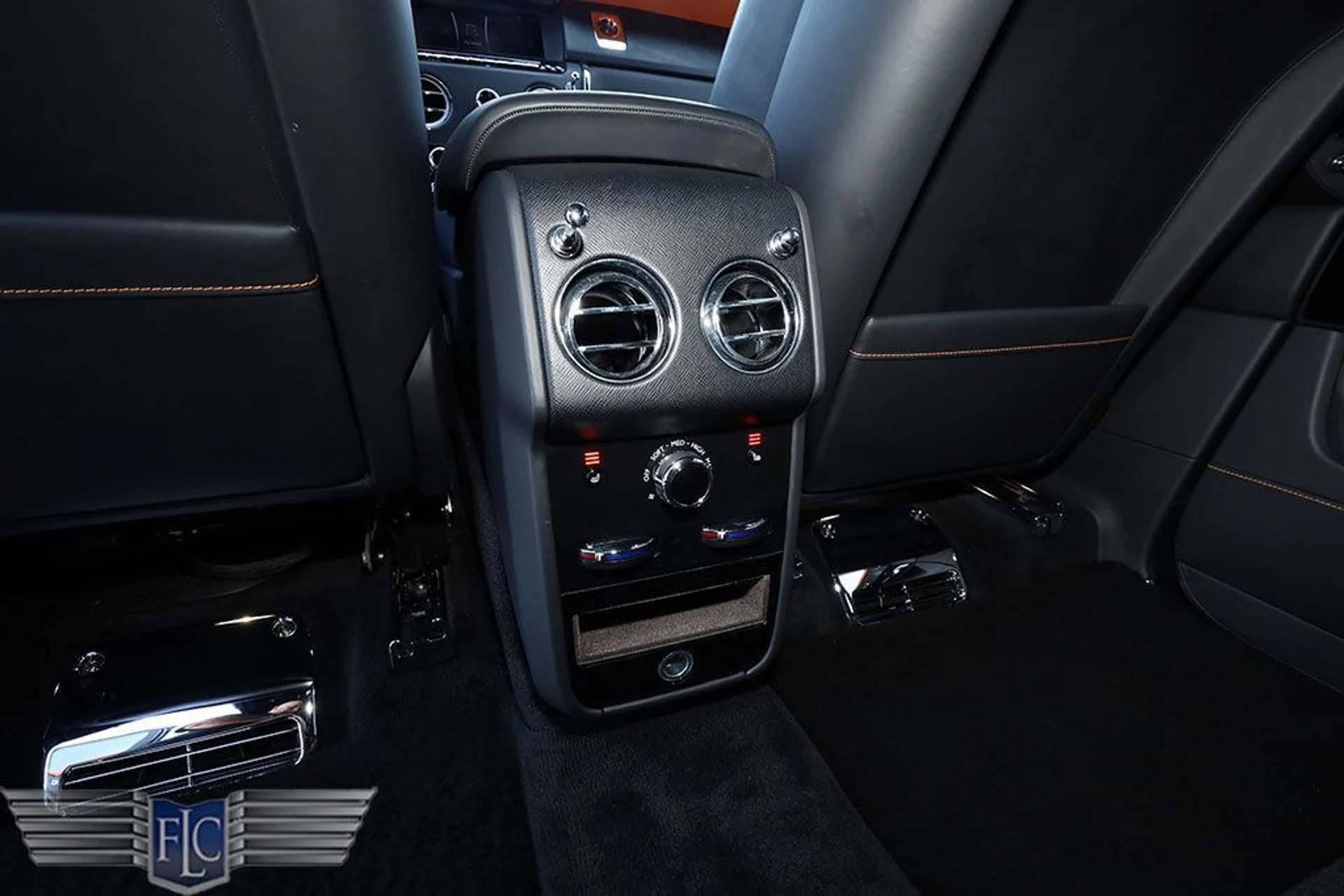 mph019_2286816727_used_2022_rolls_royce_cullinan_sportutility_6305_22954995_20_1024_d9ac14d63c