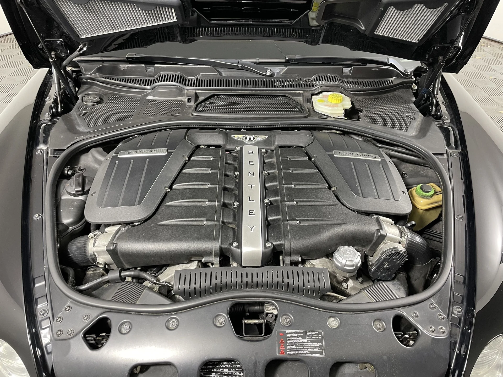 mph019_2289131652_3d0264ea7c0df0caaed1be6180c6887fx_fab41387f1