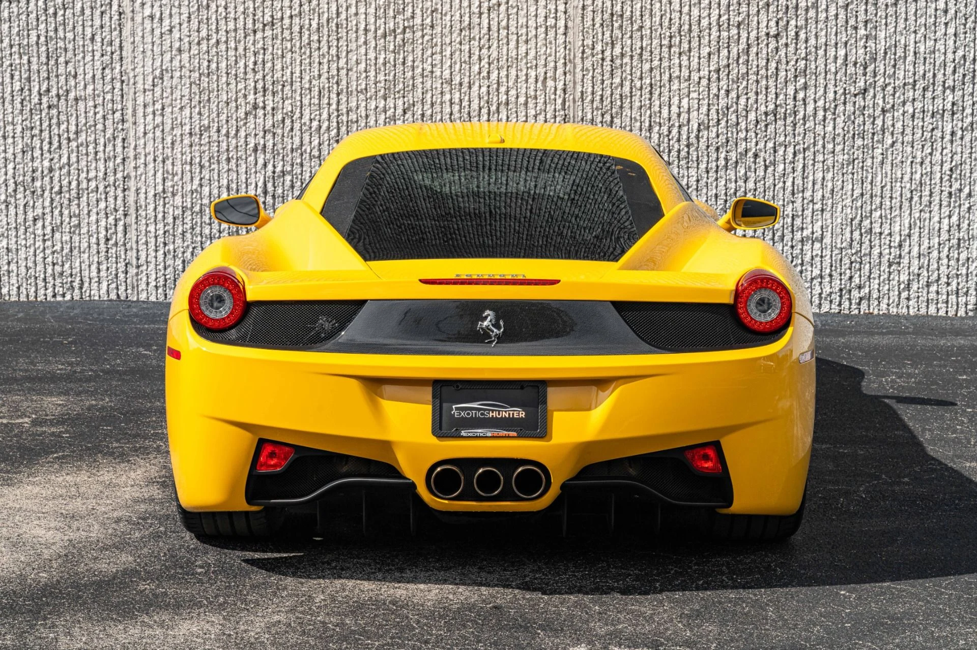 mph019_2303812188_Used_2013_Ferrari_458_Italia_Collector_Grade_in_Giallo_Modena_Carbon_1707420389_3b125a262a