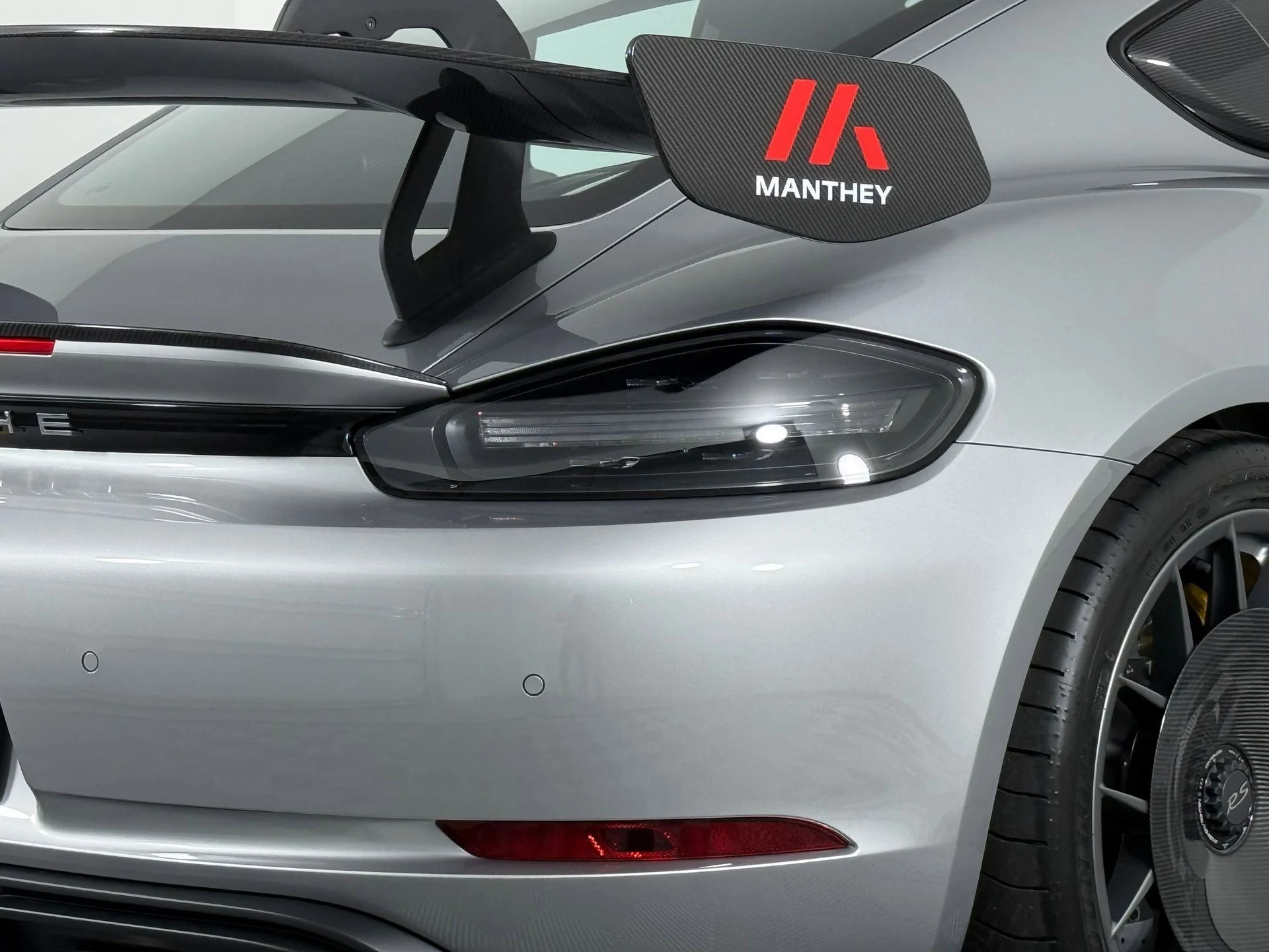 mph019_2307664995_1e9115c1b9d067e92c31c9c6761de7dcx_539a502850