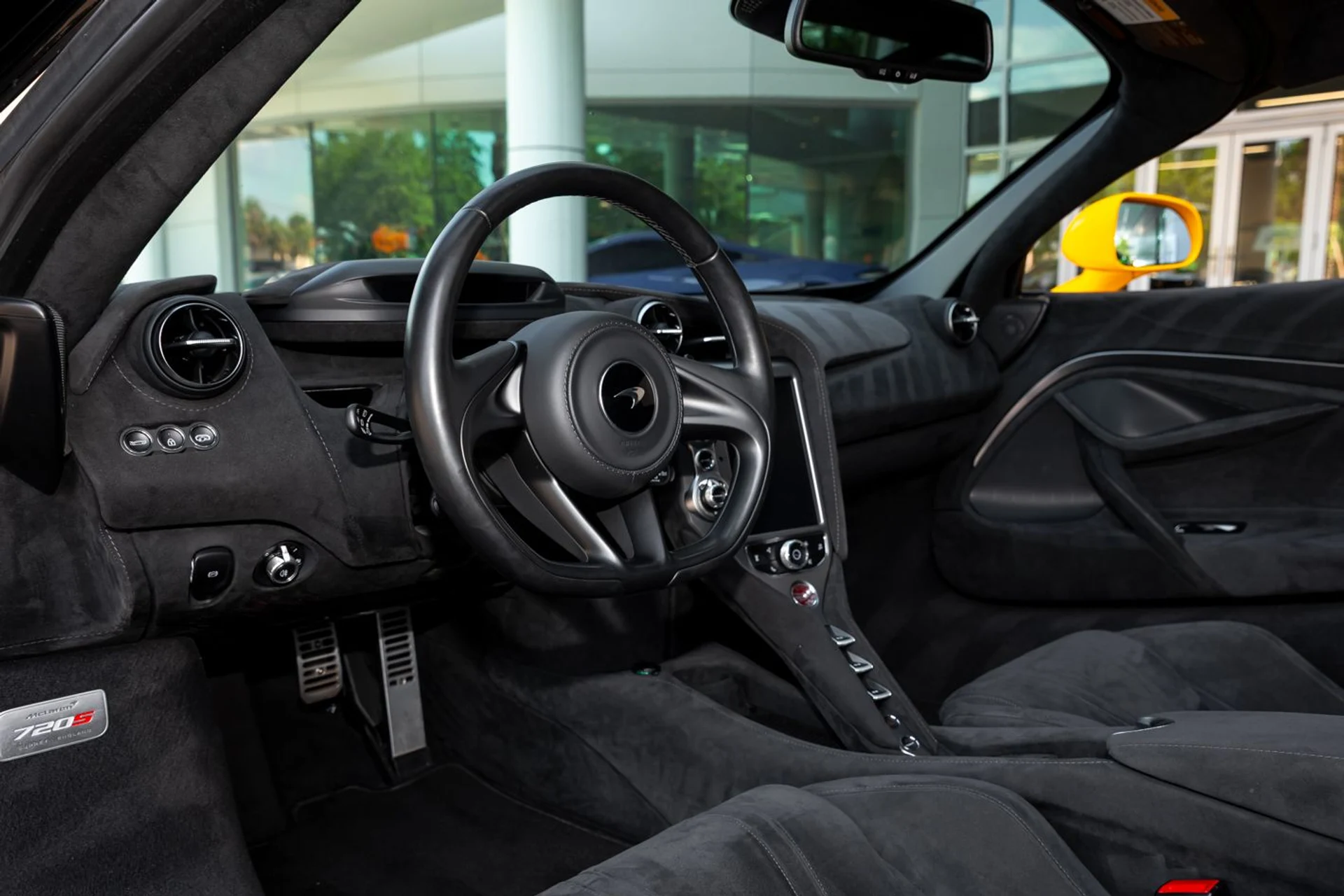 mph019_2310233005_Used_2019_Mc_Laren_720_S_90220ae61d