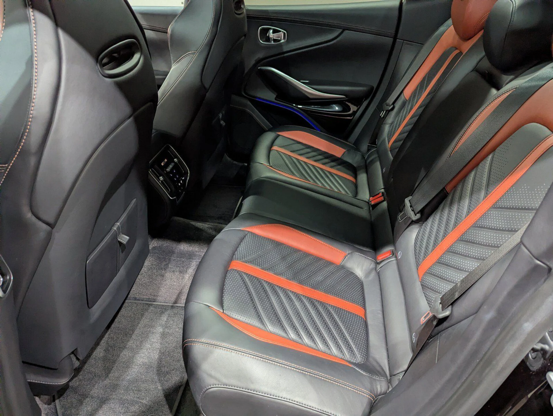 mph019_2317410419_e60a8a7dbdc256759dd5e6c75a661c95_a74f940a39