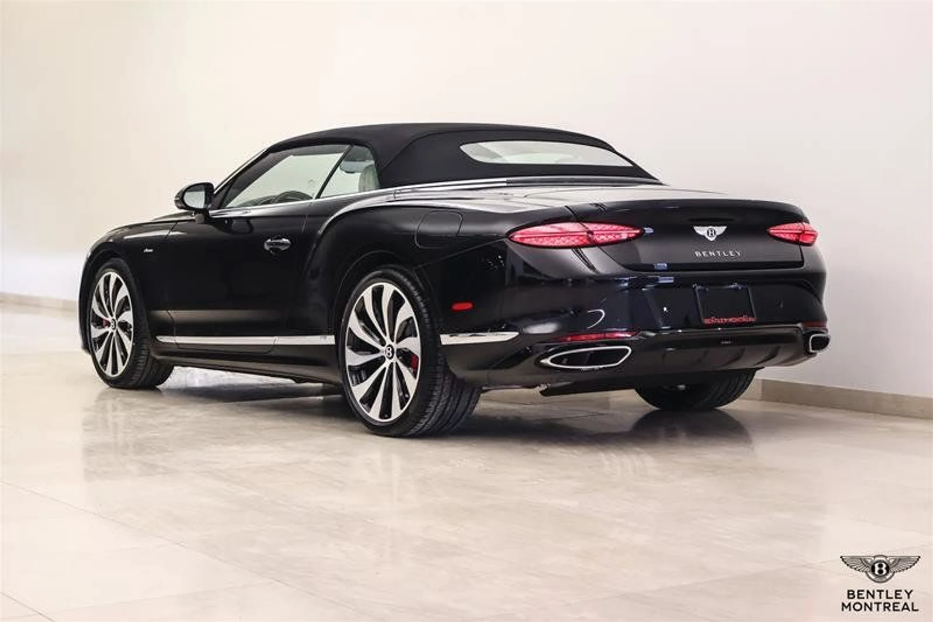 mph019_2317702720_37503925_06493_gbgrtvuy_60f4d96185