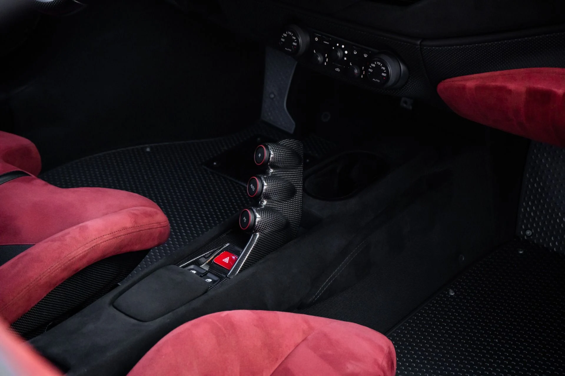 mph019_2323652929_Used_2020_Ferrari_488_Pista_1755714796_977267e514