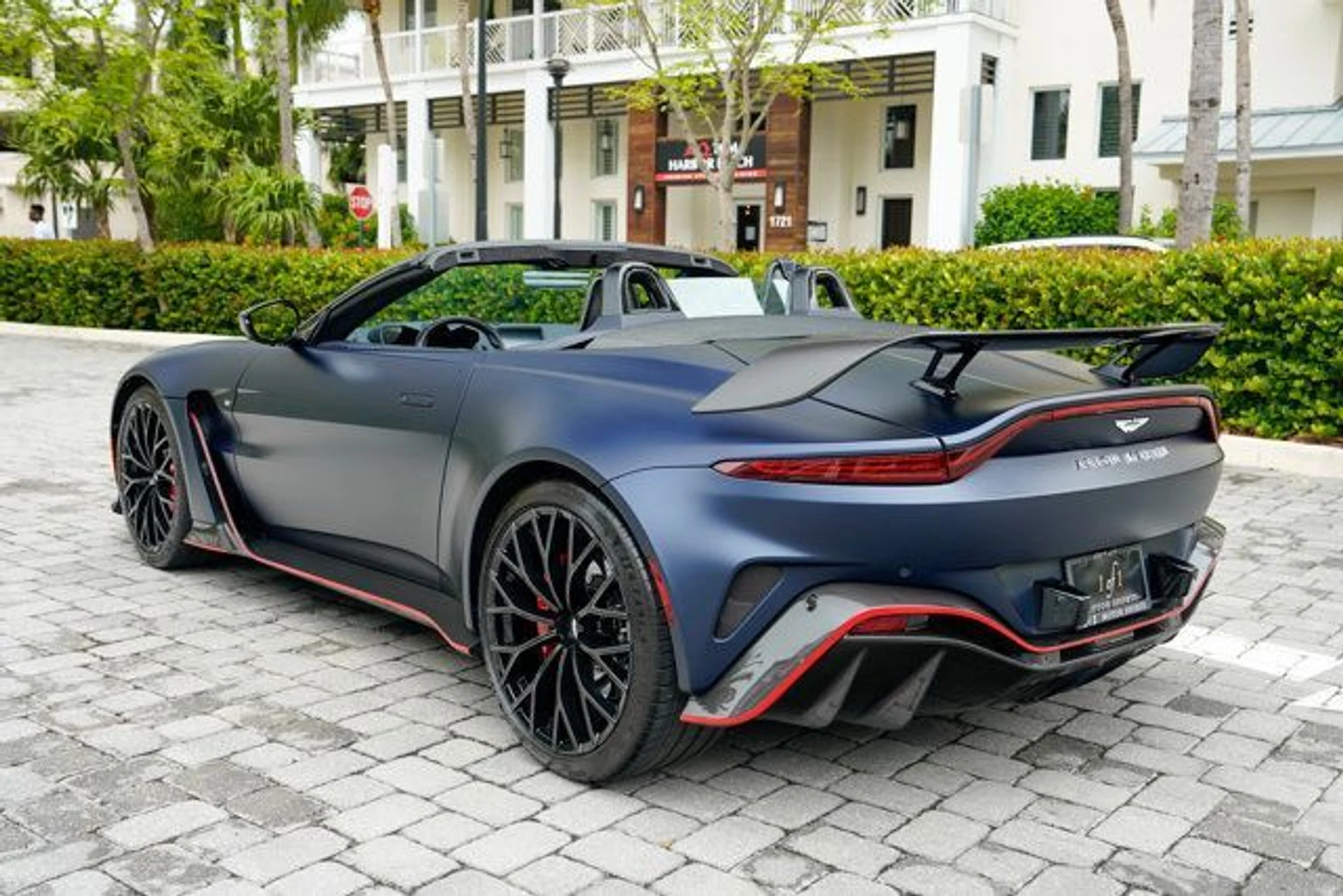 mph019_2324180899_22999094_20_640_500b6c6a64