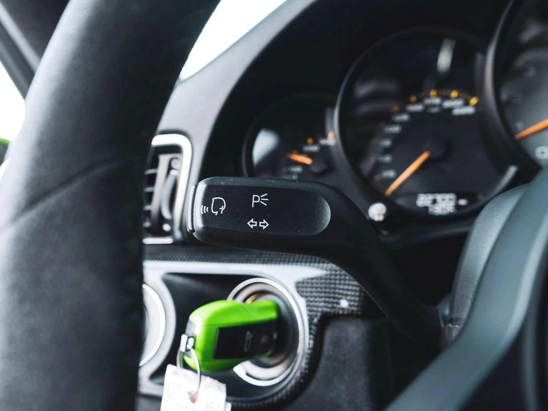 mph019_2334737245_ihmt9_F_Rw_FW_Dl_Av_Rpi4zc1ar_r_Cw_b14d5c8049