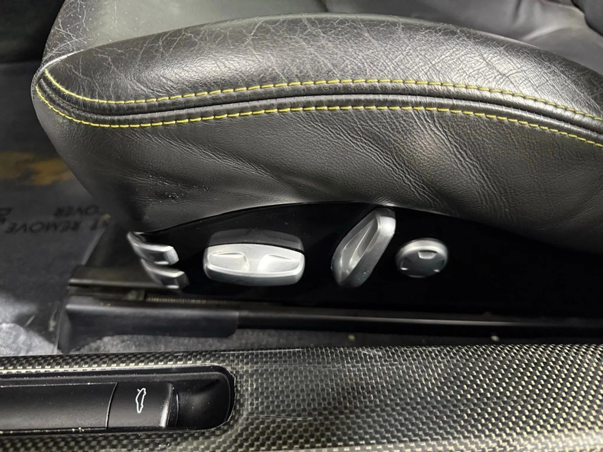 mph019_2336834654_0a545452fe8a97d9f7253d4f51f2a183x_90419b5c33