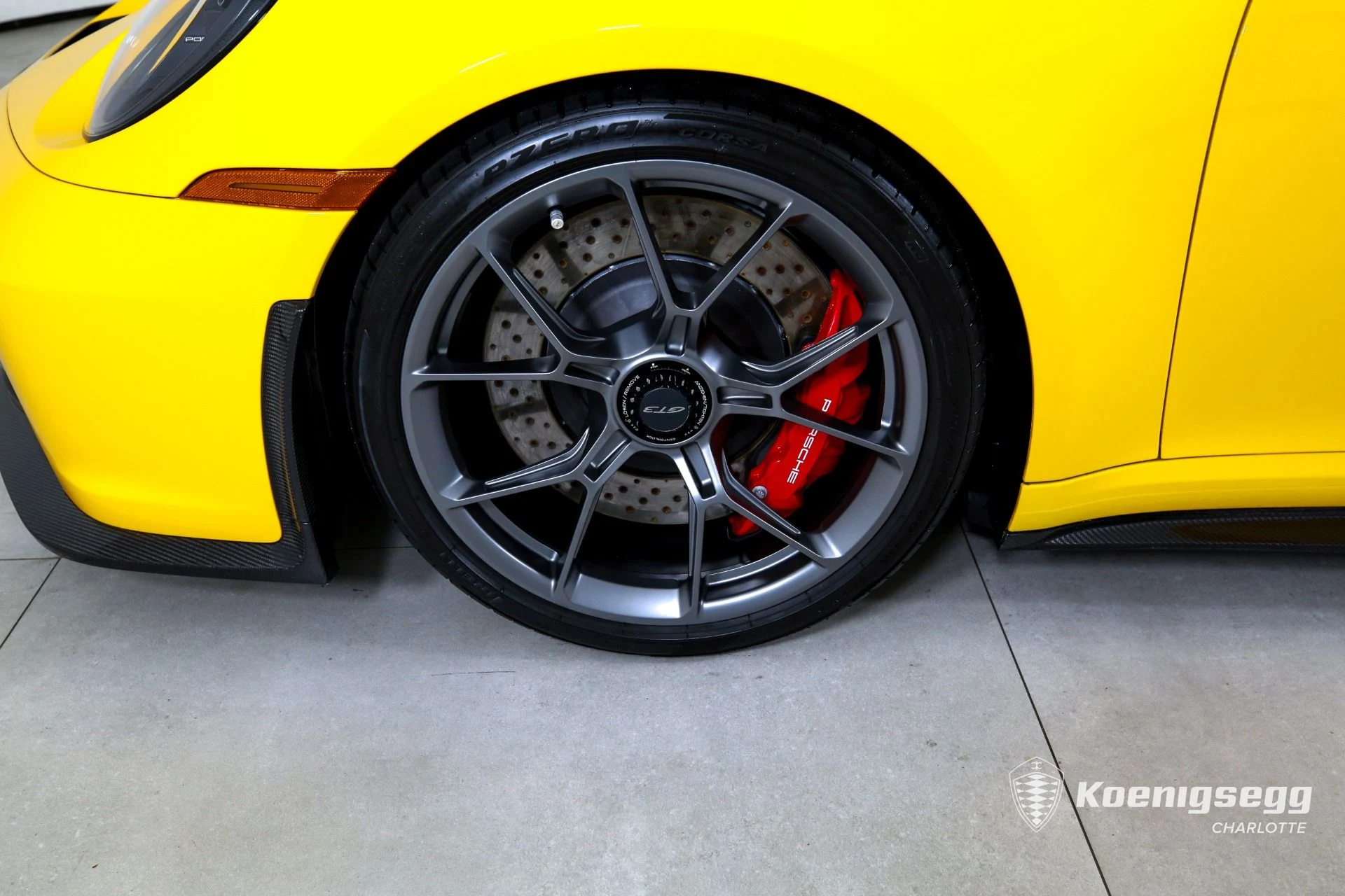mph019_2344394552_Used_2022_Porsche_911_GT_3_1761085284_ee17a62d72