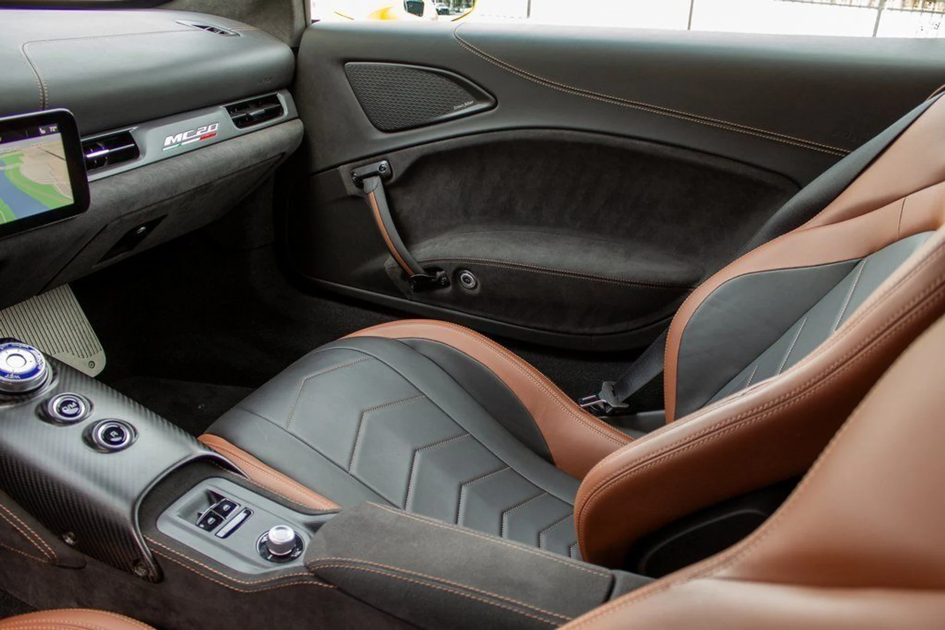 mph019_234460989_0dc83b2709b057d860d5a9ecd7ae5144_373762cd85