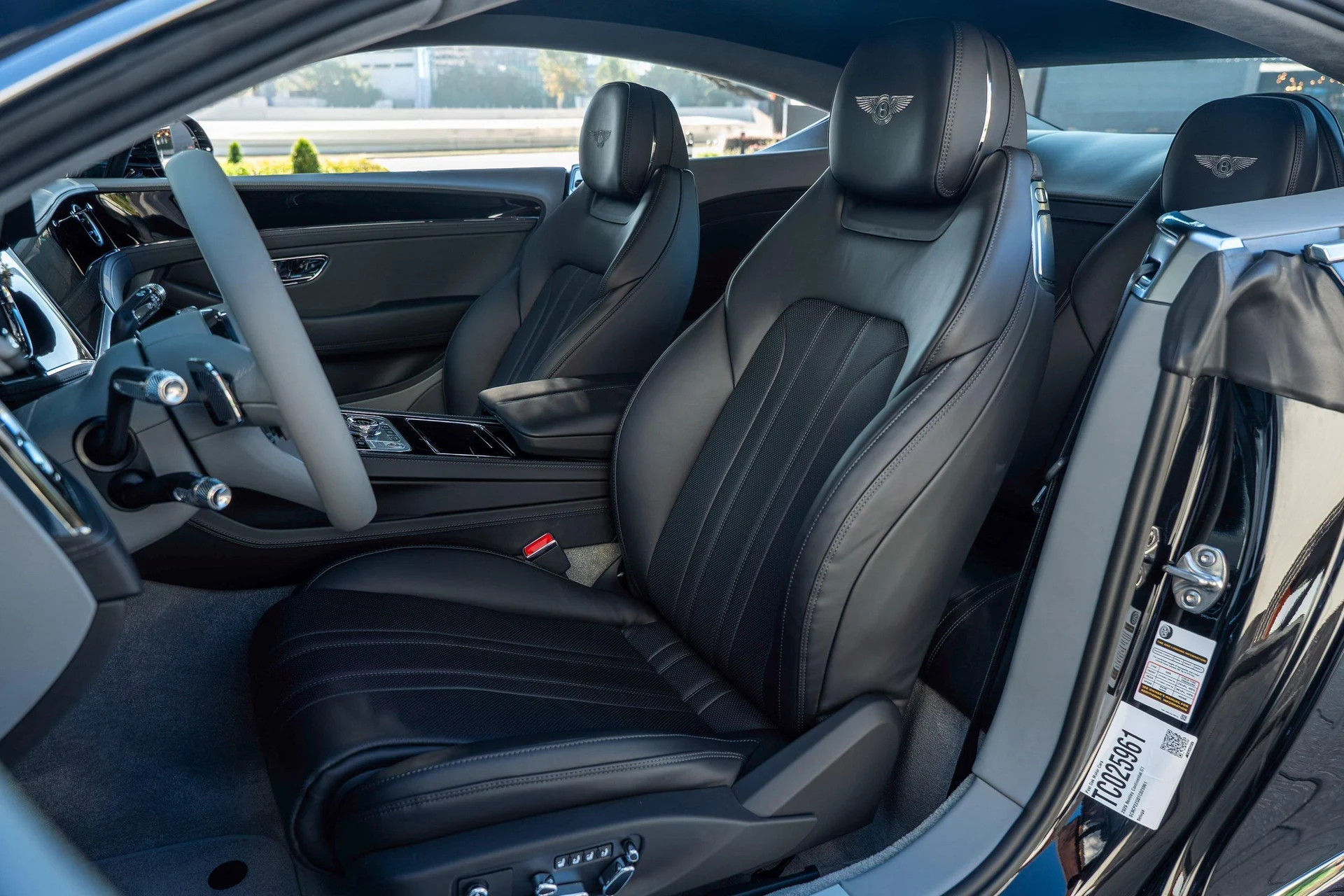 mph019_2356258432_470962001_6926a33d14403a7e7b9d7a5b_091877eb69