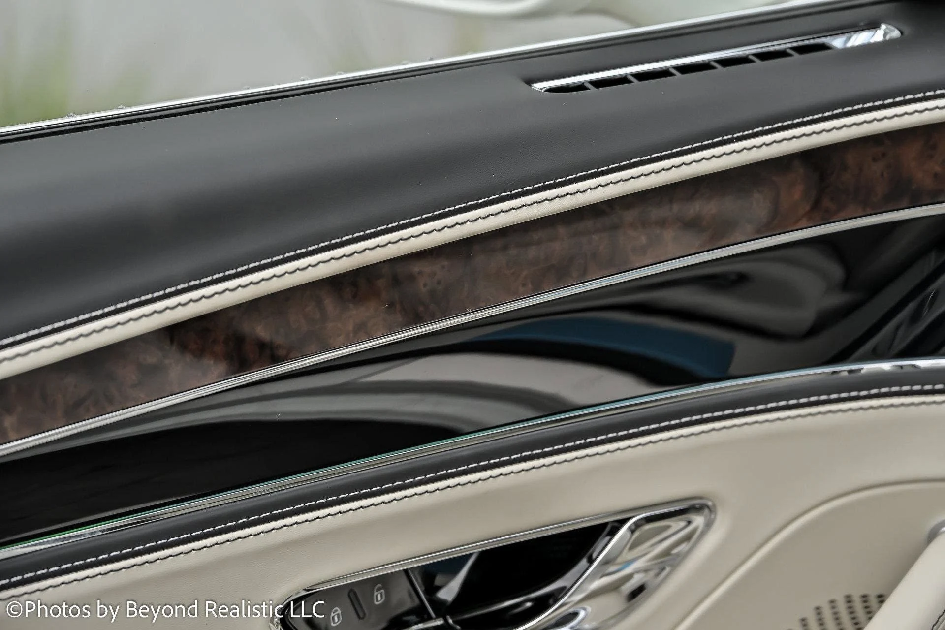 mph019_2357540934_09c14e853c6da6f61025d032c3f1ff3dx_2f9dd7bb25