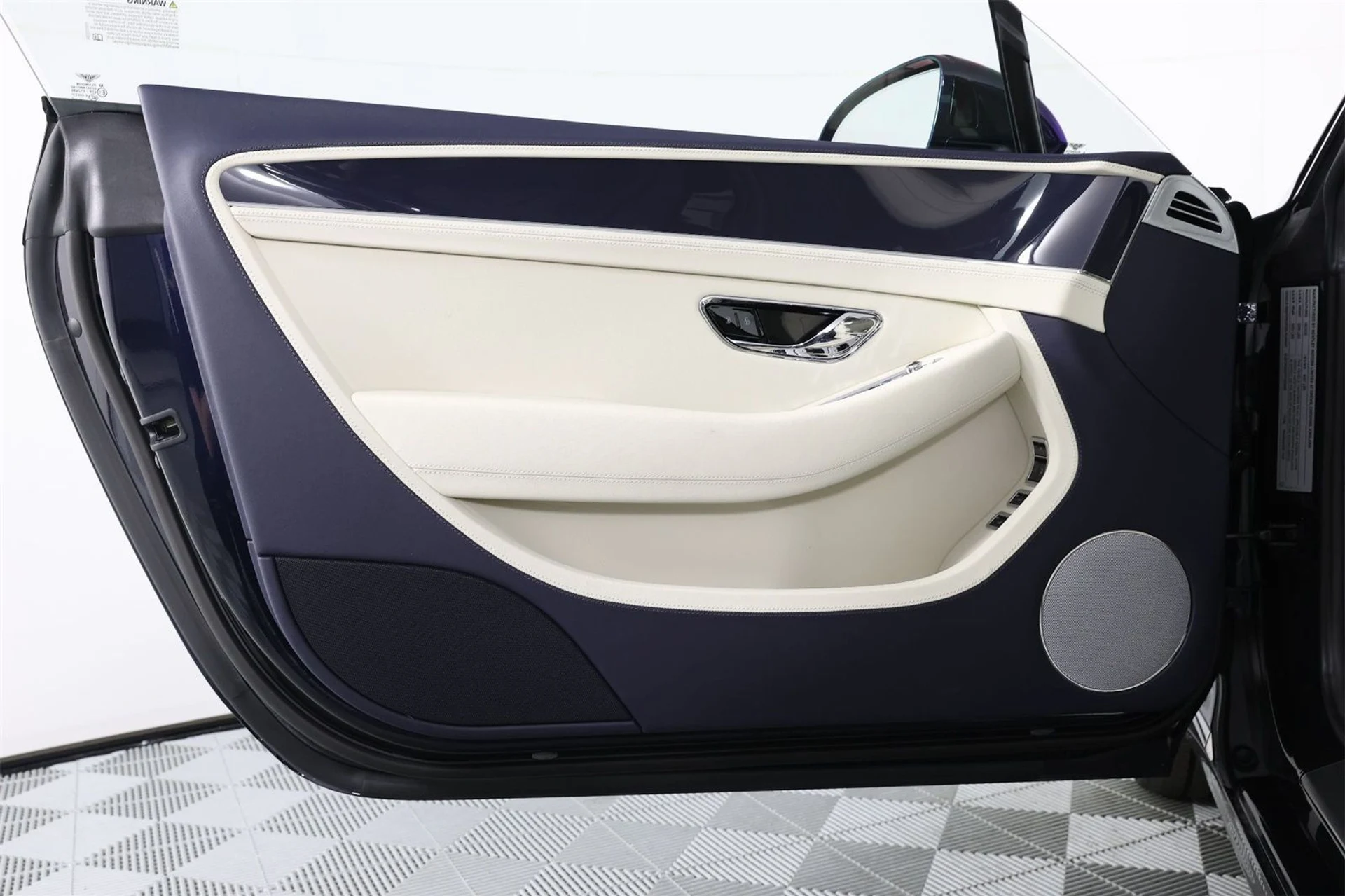 mph019_2359012169_2166ecefea8c6ed533fad26cd28e2ce7_0cc17e52c4