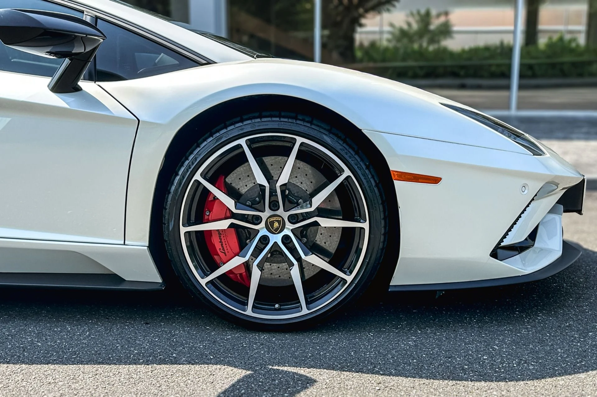 mph019_235958397_Used_2017_Lamborghini_Aventador_S_S_1783080351_a806ecc92c