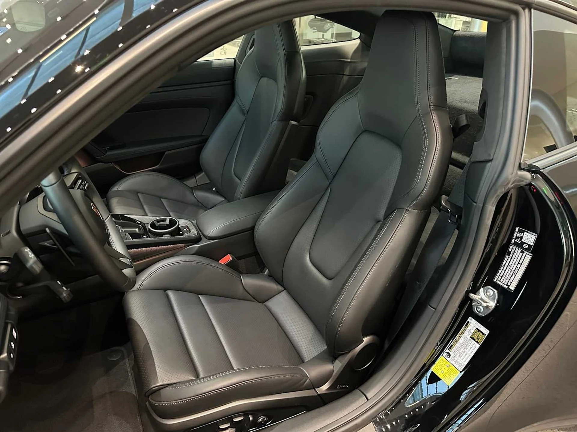 mph019_2362573762_20_a99a1862ca