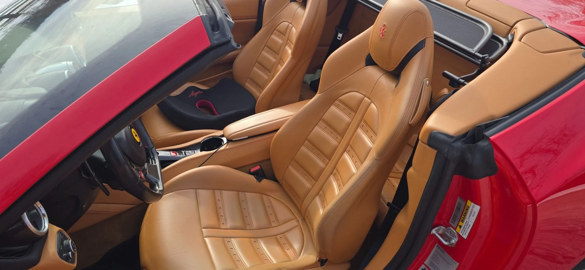 mph019_2372969351_Used_2015_Ferrari_California_T_1767808413_d79c18796d