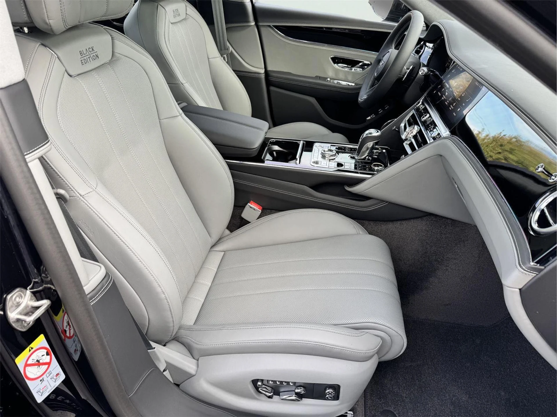 mph019_2373635185_787aeace398ba086e87a001723a3244c_18e145afd7