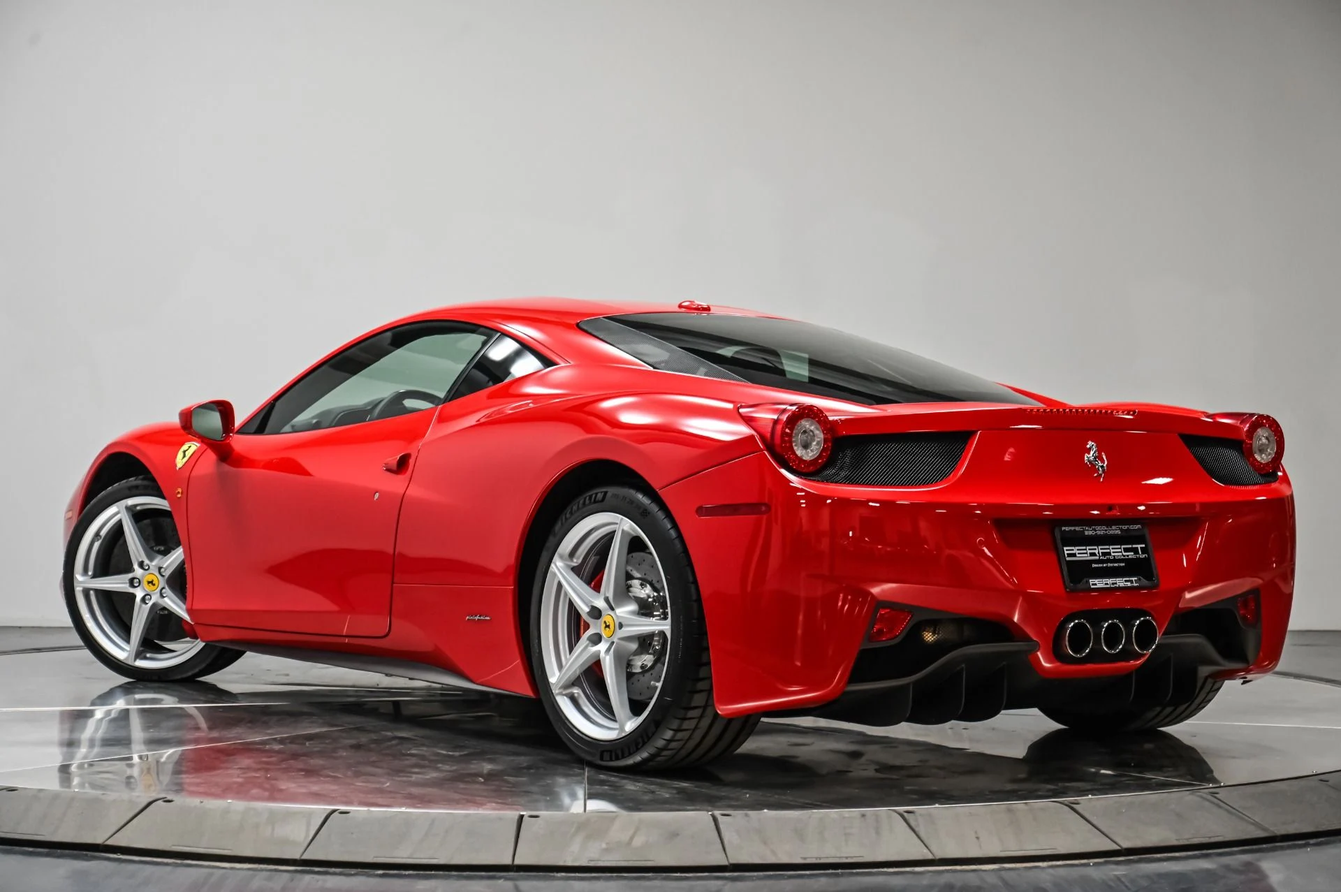 mph019_2374672734_Used_2013_Ferrari_458_Italia_1755017599_03596564f5