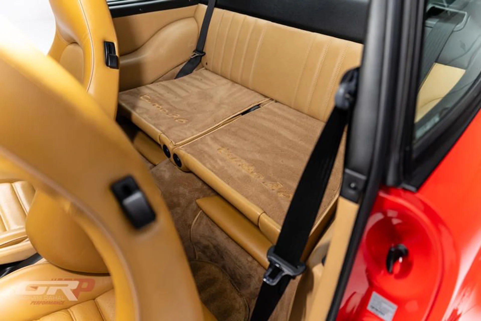 mph019_2375321949_972220_CE_A193_4055_8760_5780_EC_8_F5543_342a1fe1b0