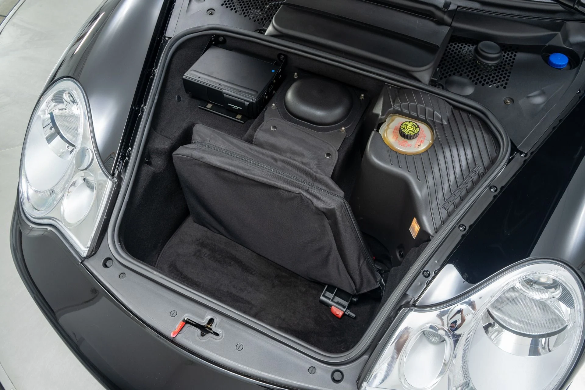 mph019_2376019659_Used_2005_Porsche_911_Turbo_S_Cabriolet_Very_Low_Miles_6_Speed_Manual_Sport_Techno_Wheels_1776271303_b6d1117a40