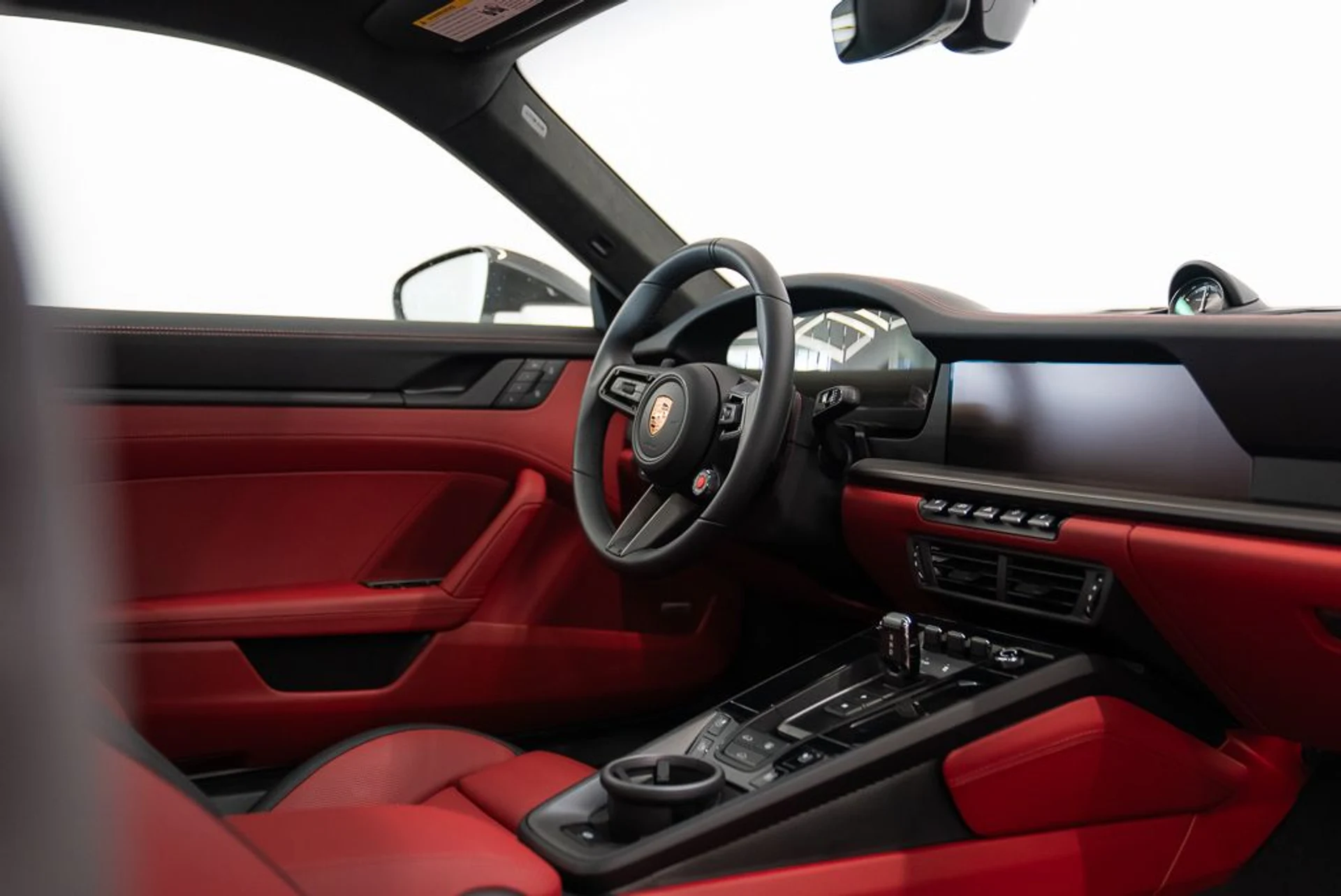 mph019_2376252738_porsche_911_2026_jpg_v_1775165756_3407548ef0