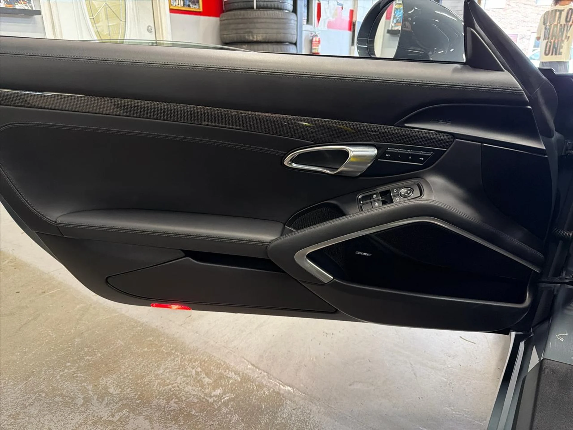 mph019_2378936320_639106590242913228_cdbce4d69e