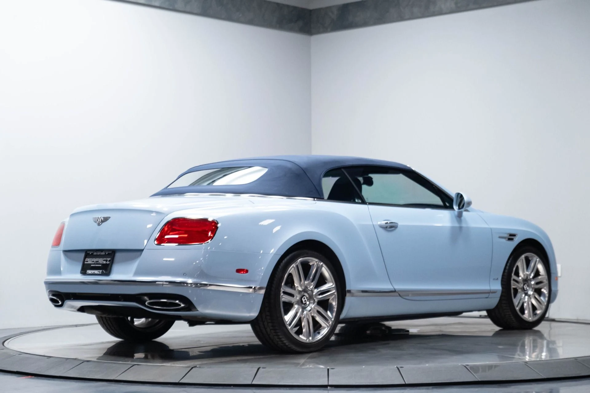 mph019_2379292191_Used_2016_Bentley_Continental_GT_W12_1783611545_5441f7e036