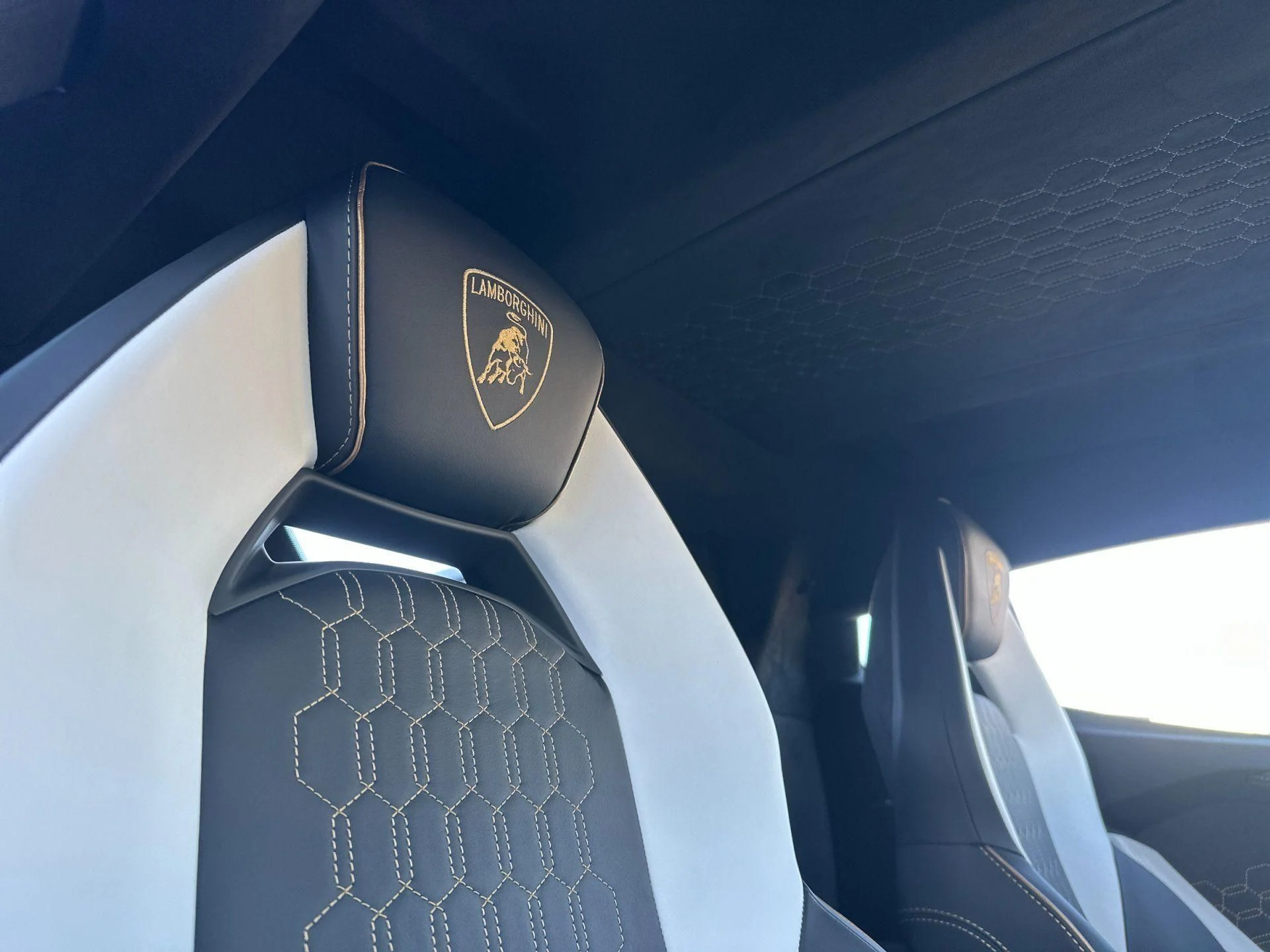 mph019_2381456278_New_2026_Lamborghini_Revuelto_1776759414_ac0c22b149