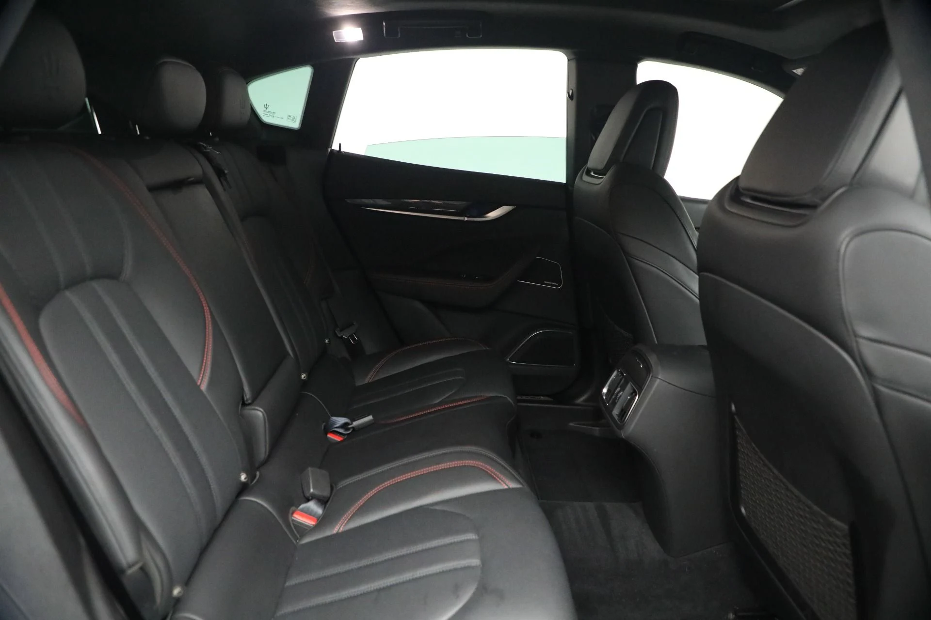 mph019_2382232071_Used_2018_Maserati_Levante_S_Gran_Sport_1771509537_484f86a669