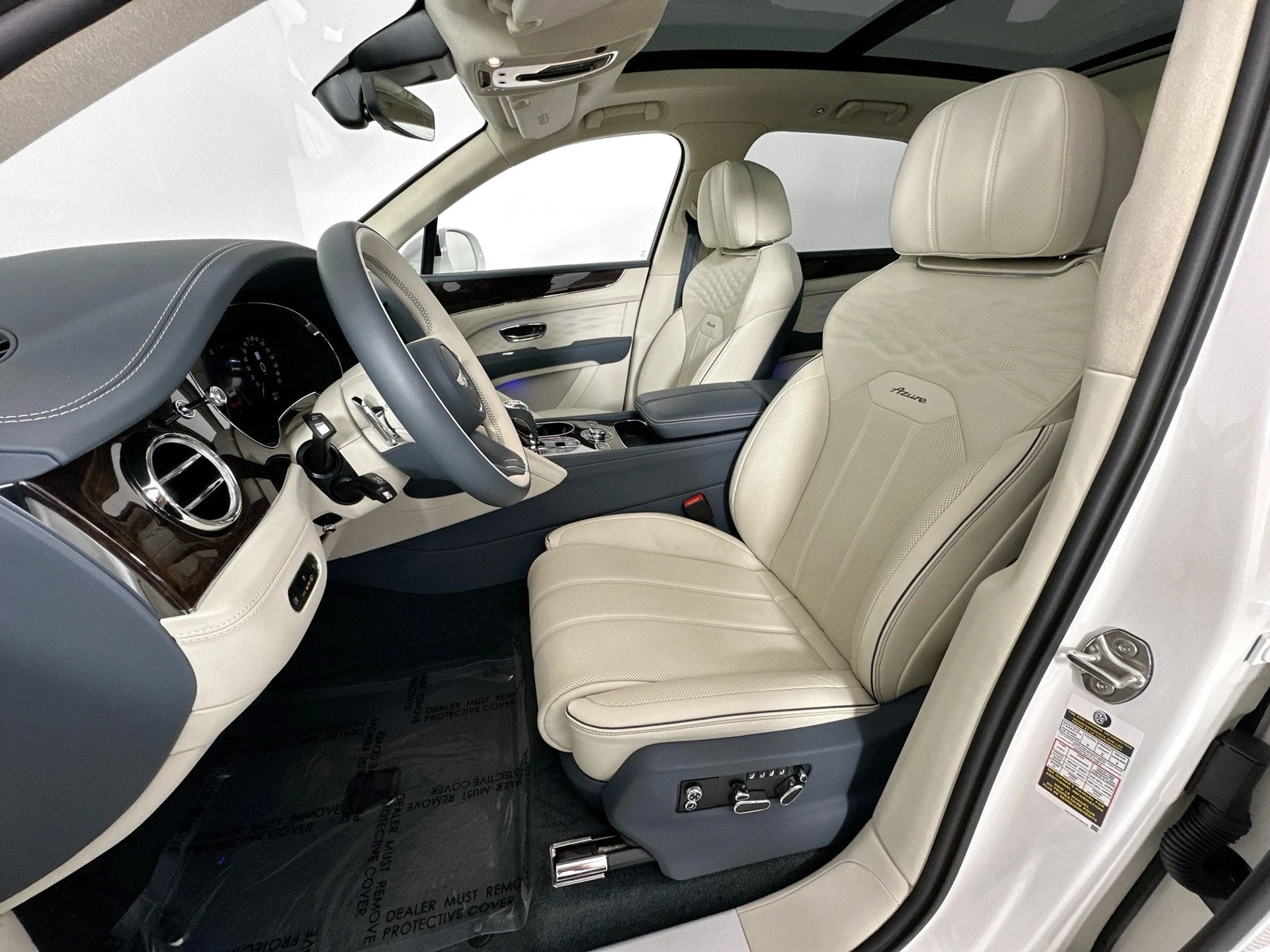 mph019_238529781_20_4d4b2063a0