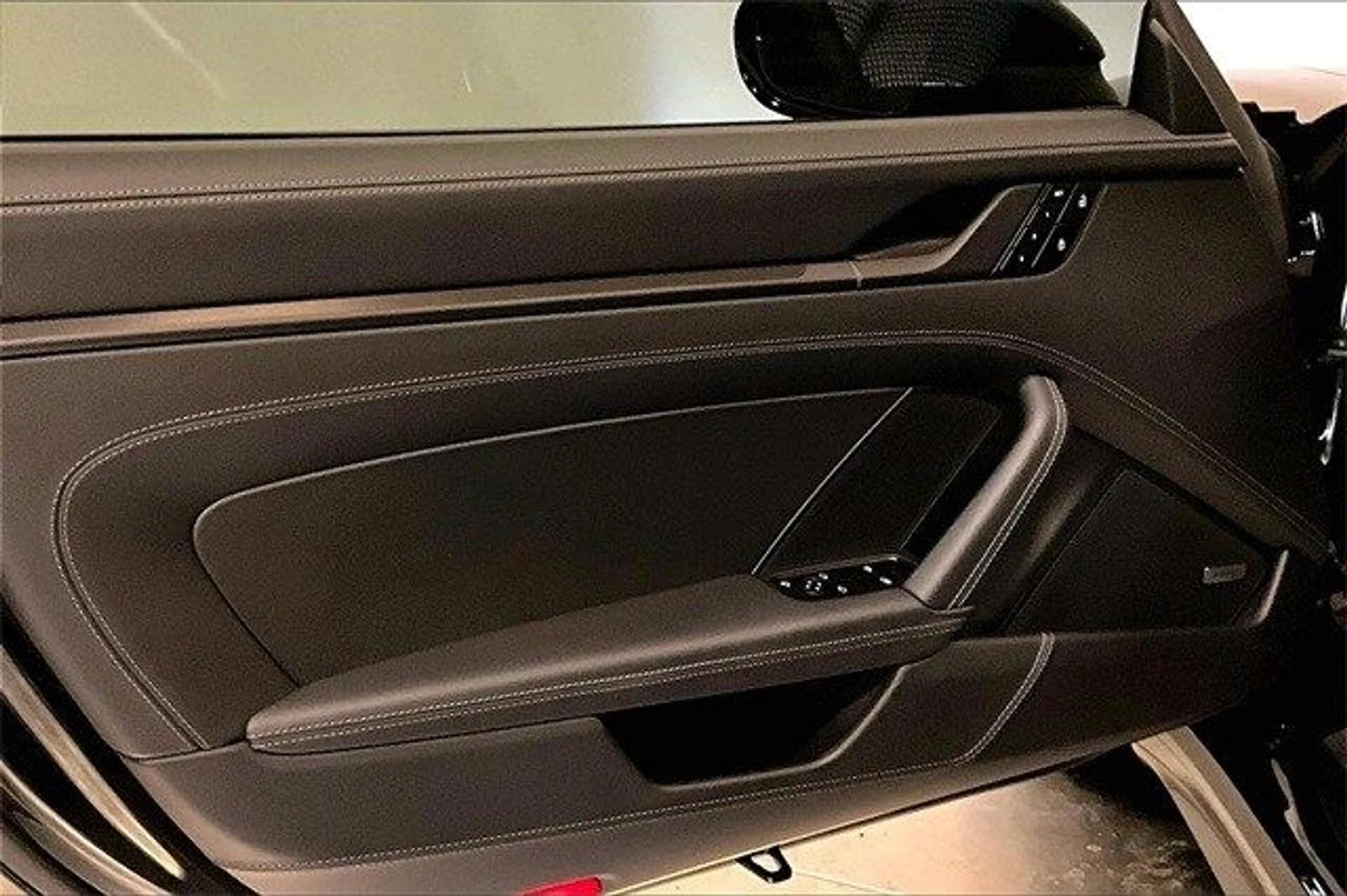 mph019_2389350505_ce230f895eb94e3d3a98460603fb9934x_c64e614fcf