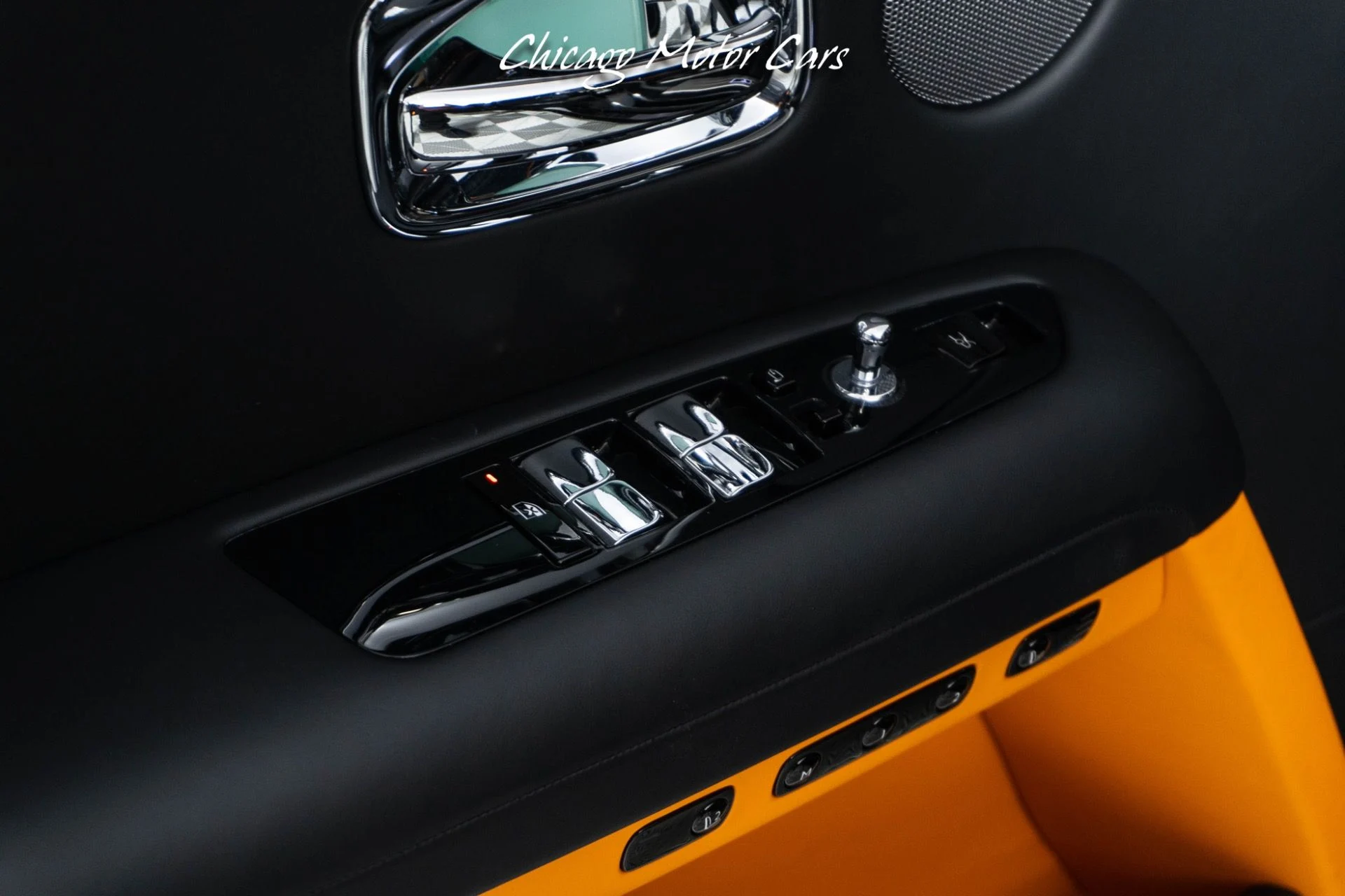 mph019_2389353905_13458_p20_l_b772bea928