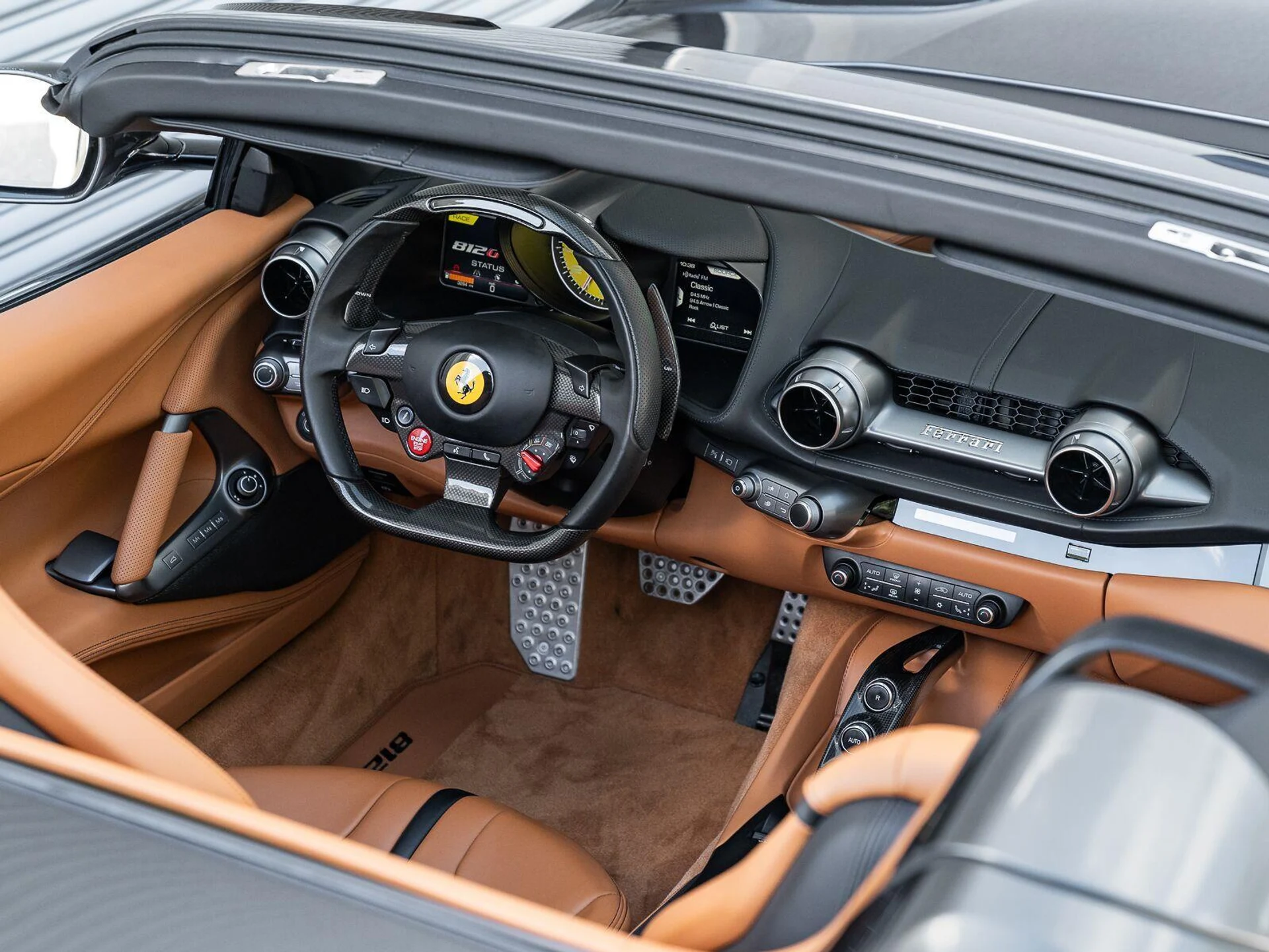 mph019_2395962665_Used_2022_Ferrari_812_GTS_Convertible_1784905676_7fb4798465
