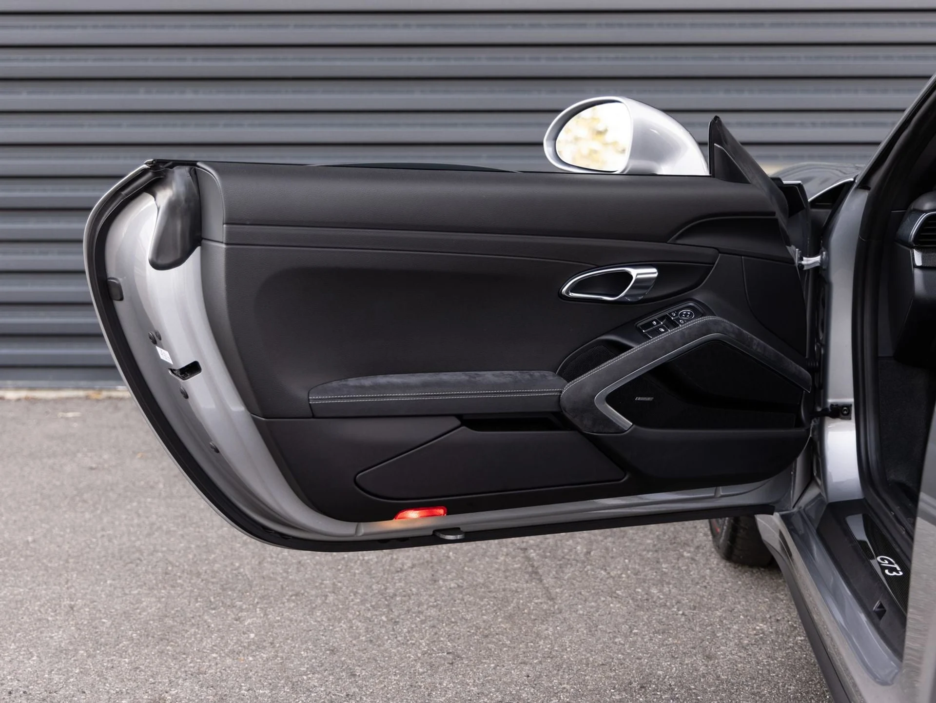 mph019_2397288682_20_dc2734950d