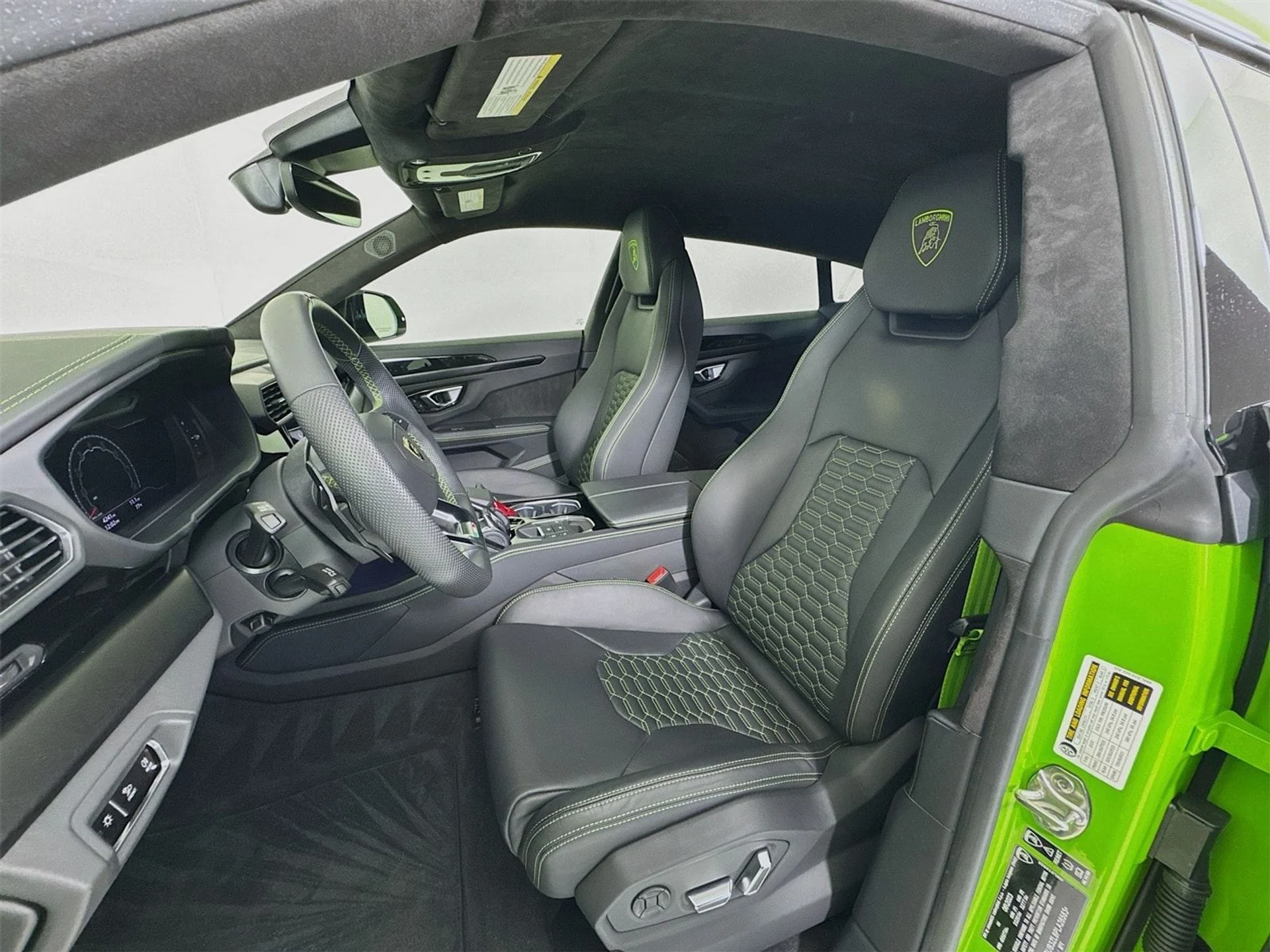 mph019_2400064091_d1086250169a8005e05b6e3385eebef3x_12637ca2ea